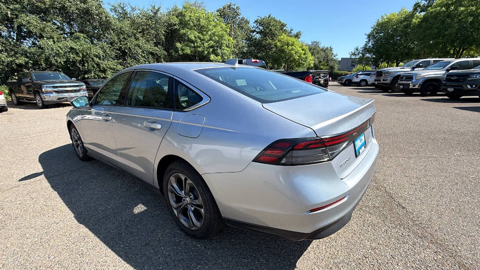 2023 Honda Accord EX - Photo 7