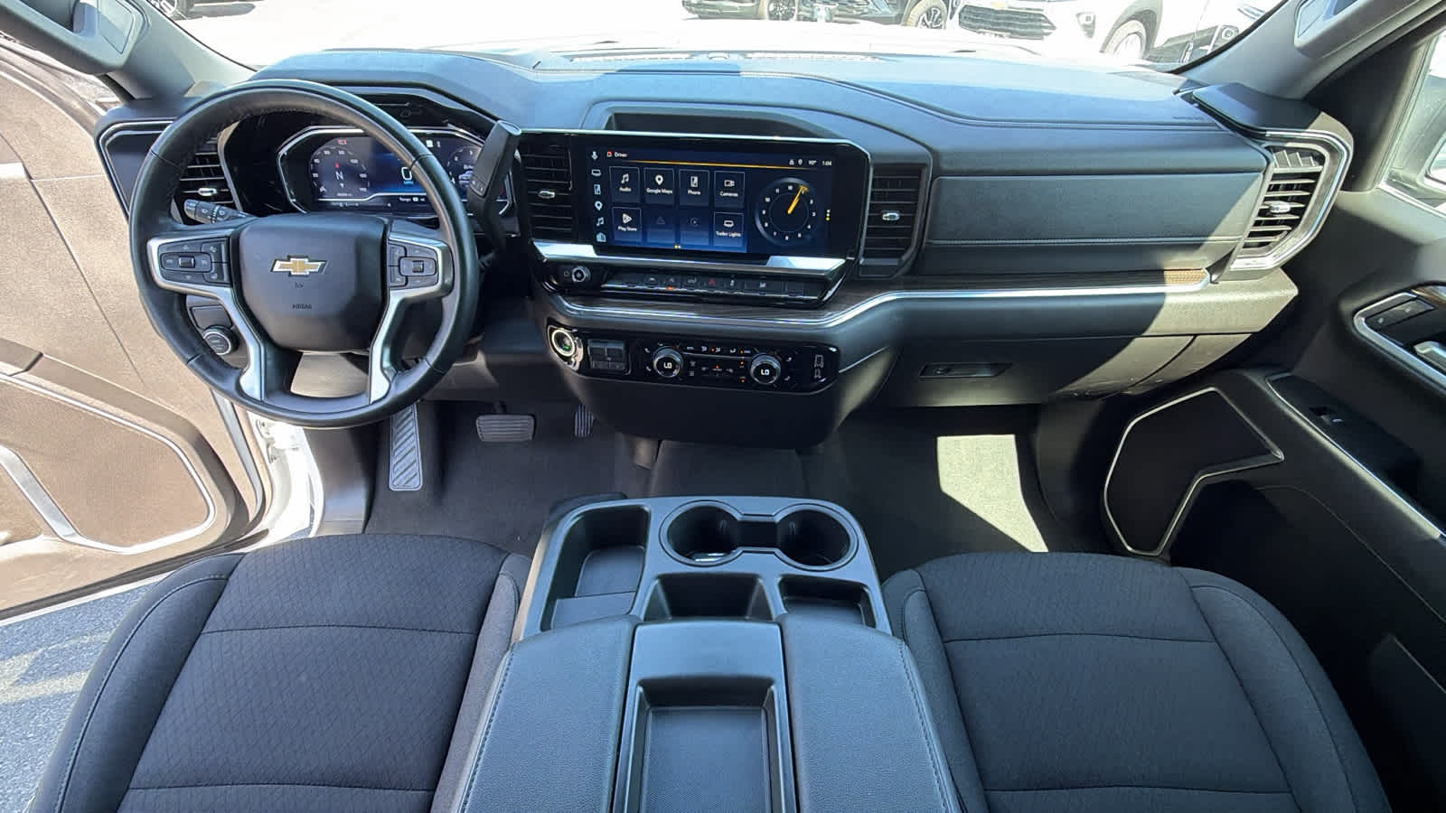 2025 Chevrolet Silverado 1500 LT - Photo 25