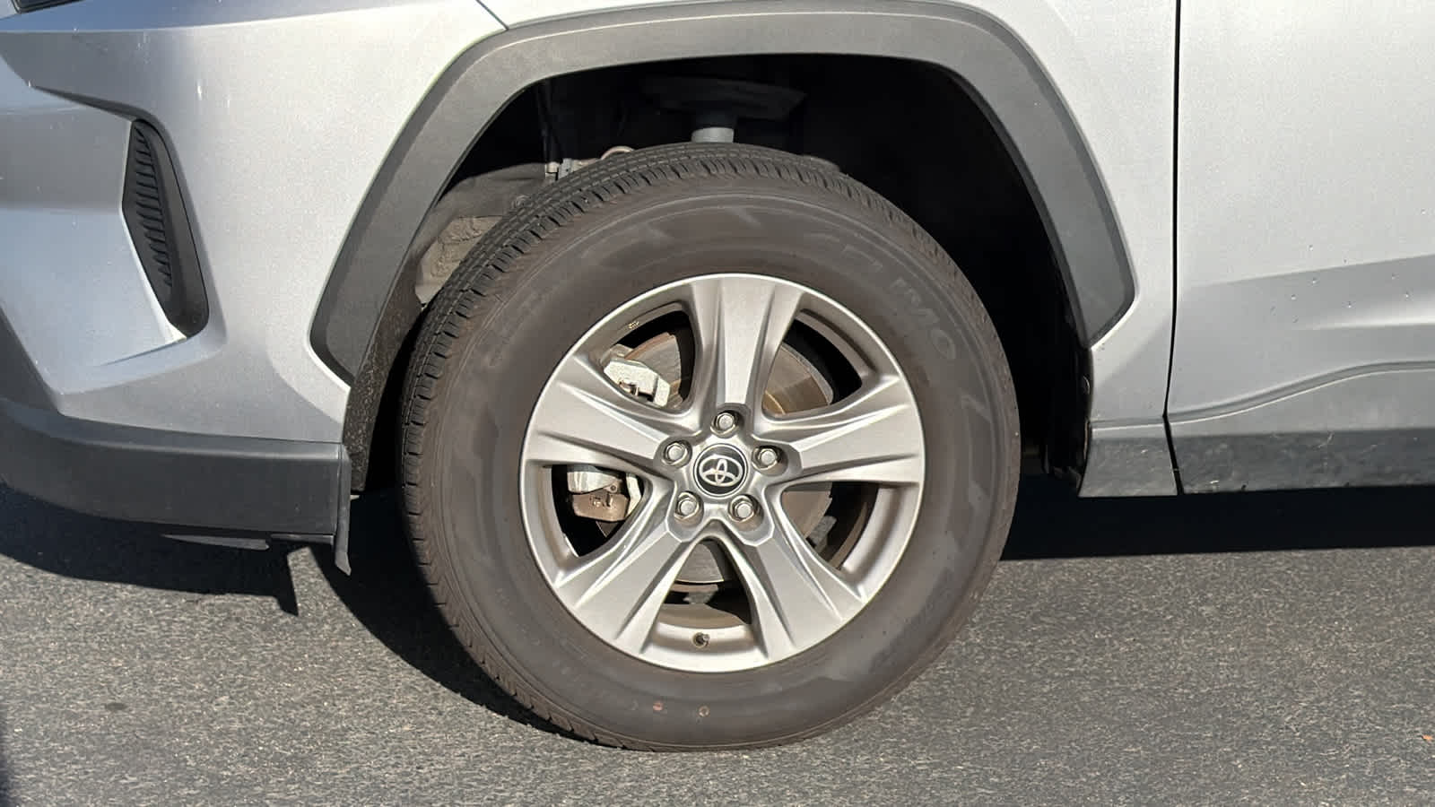 Thumbnail: 2024 Toyota RAV4 - 9