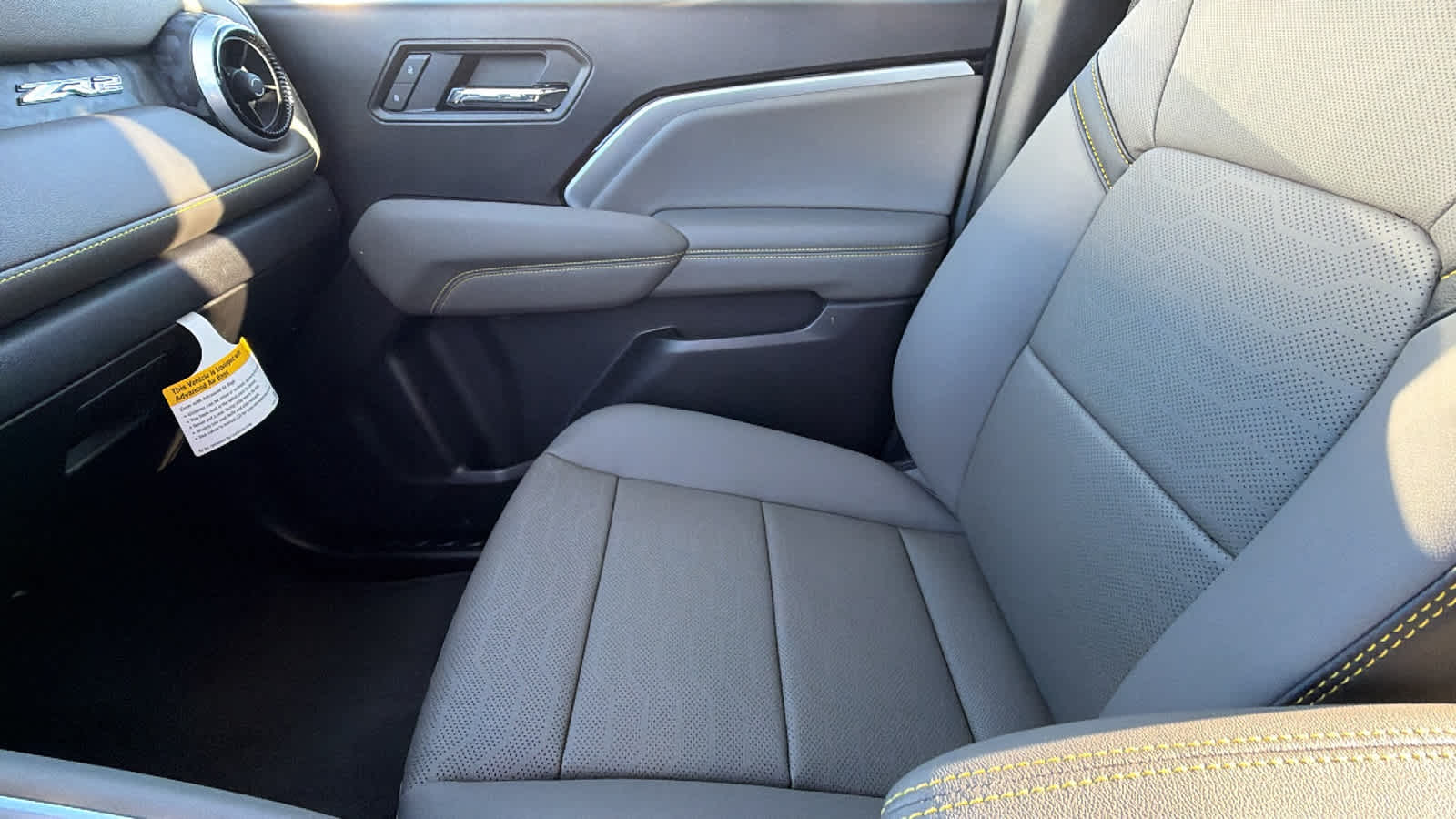 Thumbnail: 2026 Chevrolet Colorado - 12