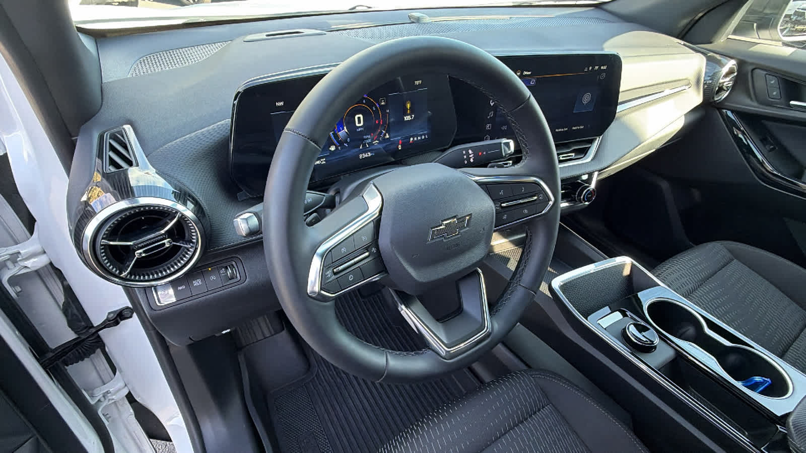 Thumbnail: 2026 Chevrolet Equinox - 10