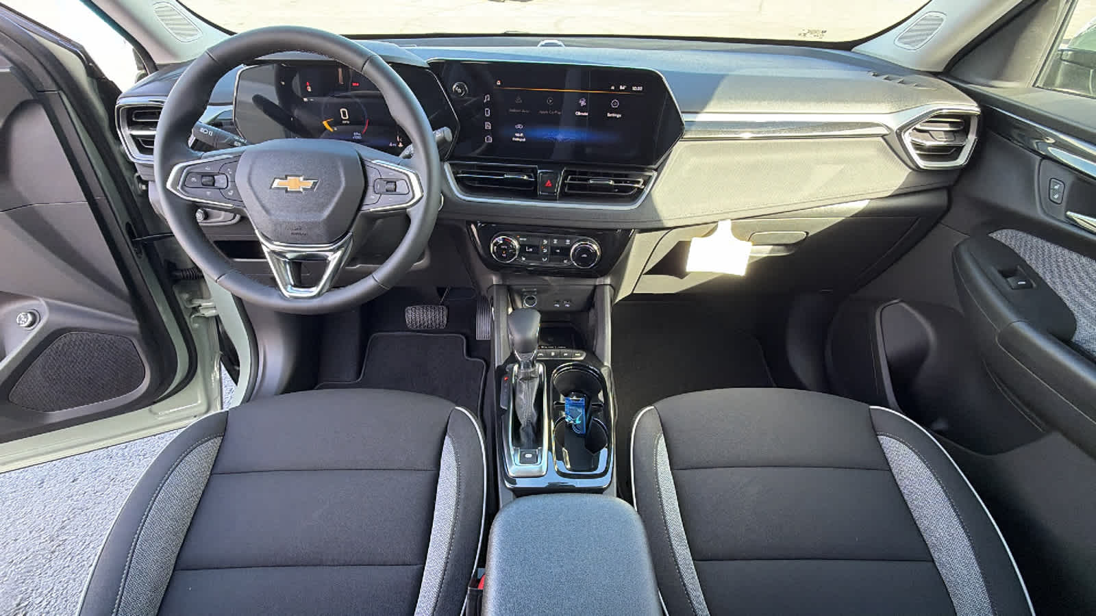 Thumbnail: 2026 Chevrolet TrailBlazer - 26