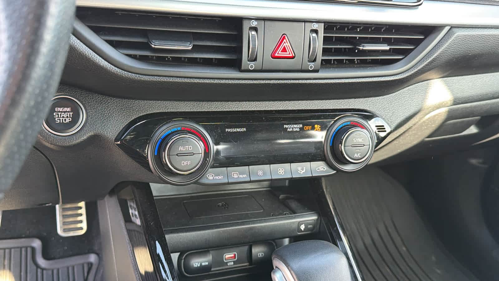 Thumbnail: 2024 Kia Forte - 13