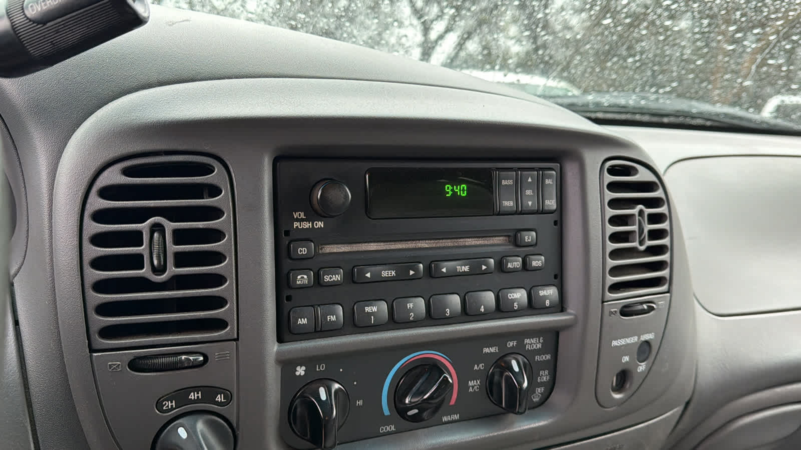 Thumbnail: 2000 Ford F-150 - 14