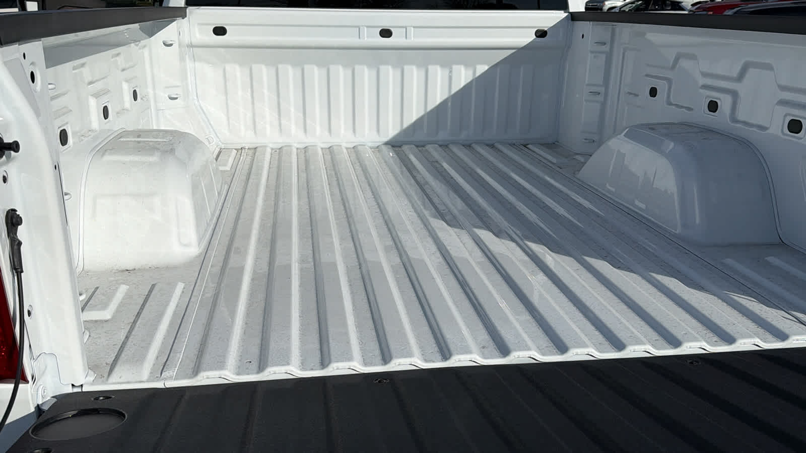 Thumbnail: 2026 Chevrolet Silverado 1500 - 27