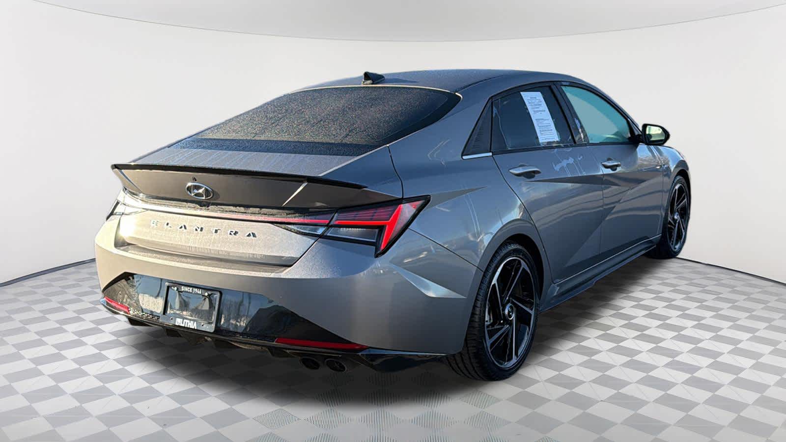 Thumbnail: 2022 Hyundai Elantra - 5