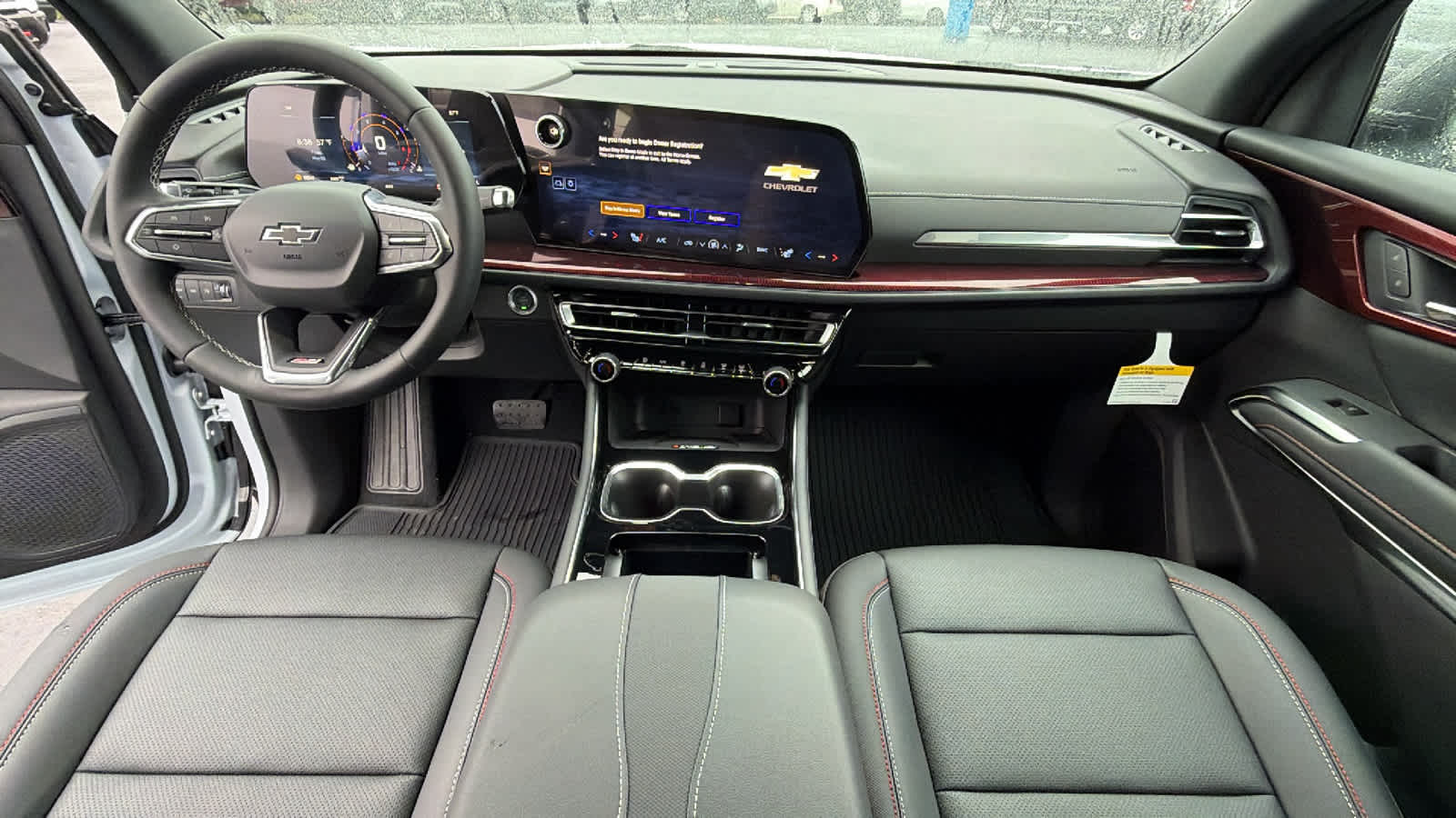 Thumbnail: 2026 Chevrolet Traverse - 26