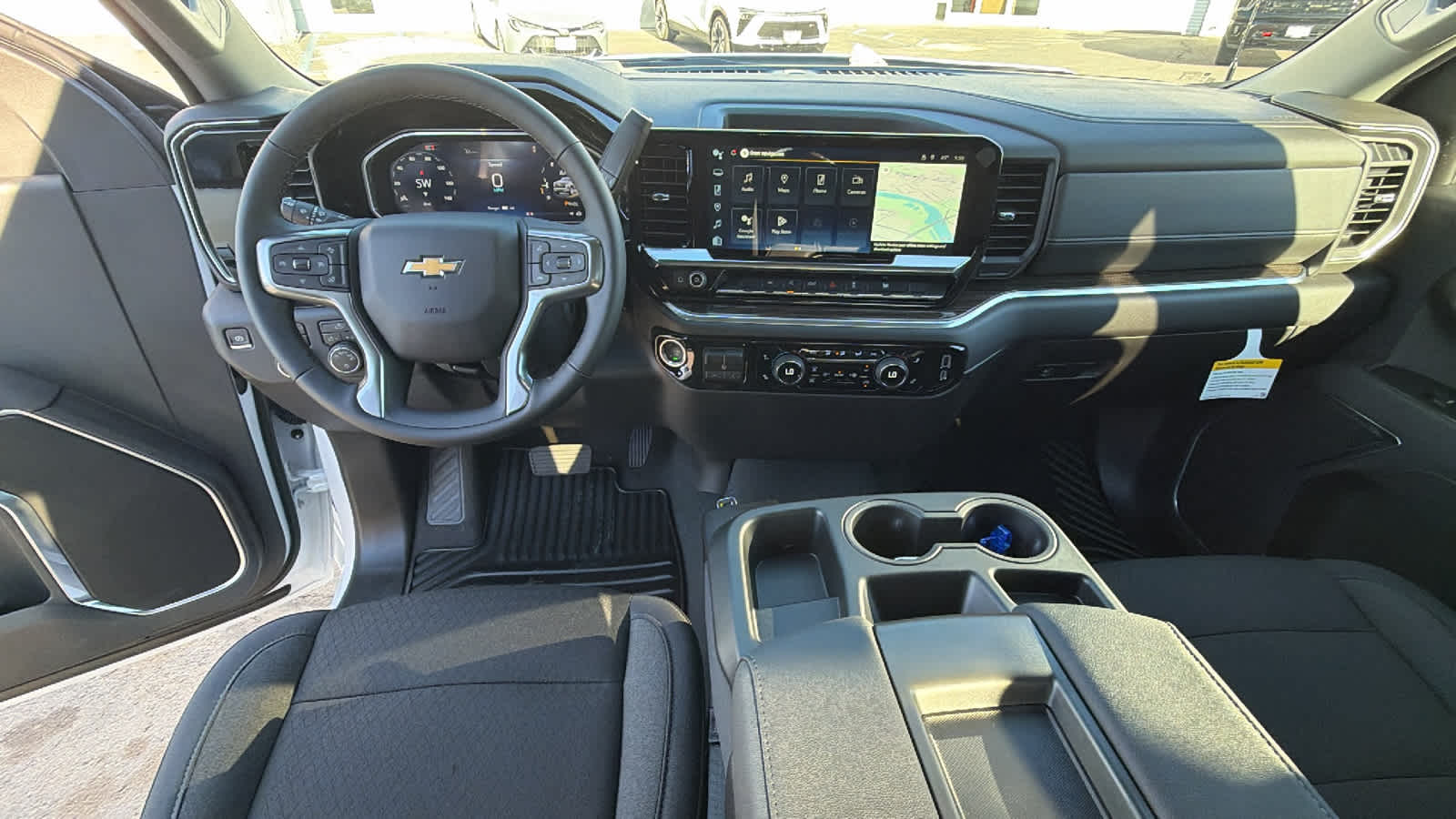 Thumbnail: 2026 Chevrolet Silverado 1500 - 26