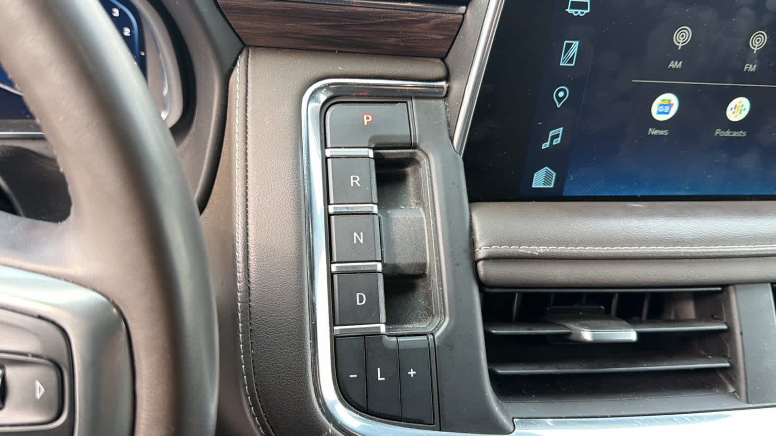 Thumbnail: 2023 Chevrolet Tahoe - 12