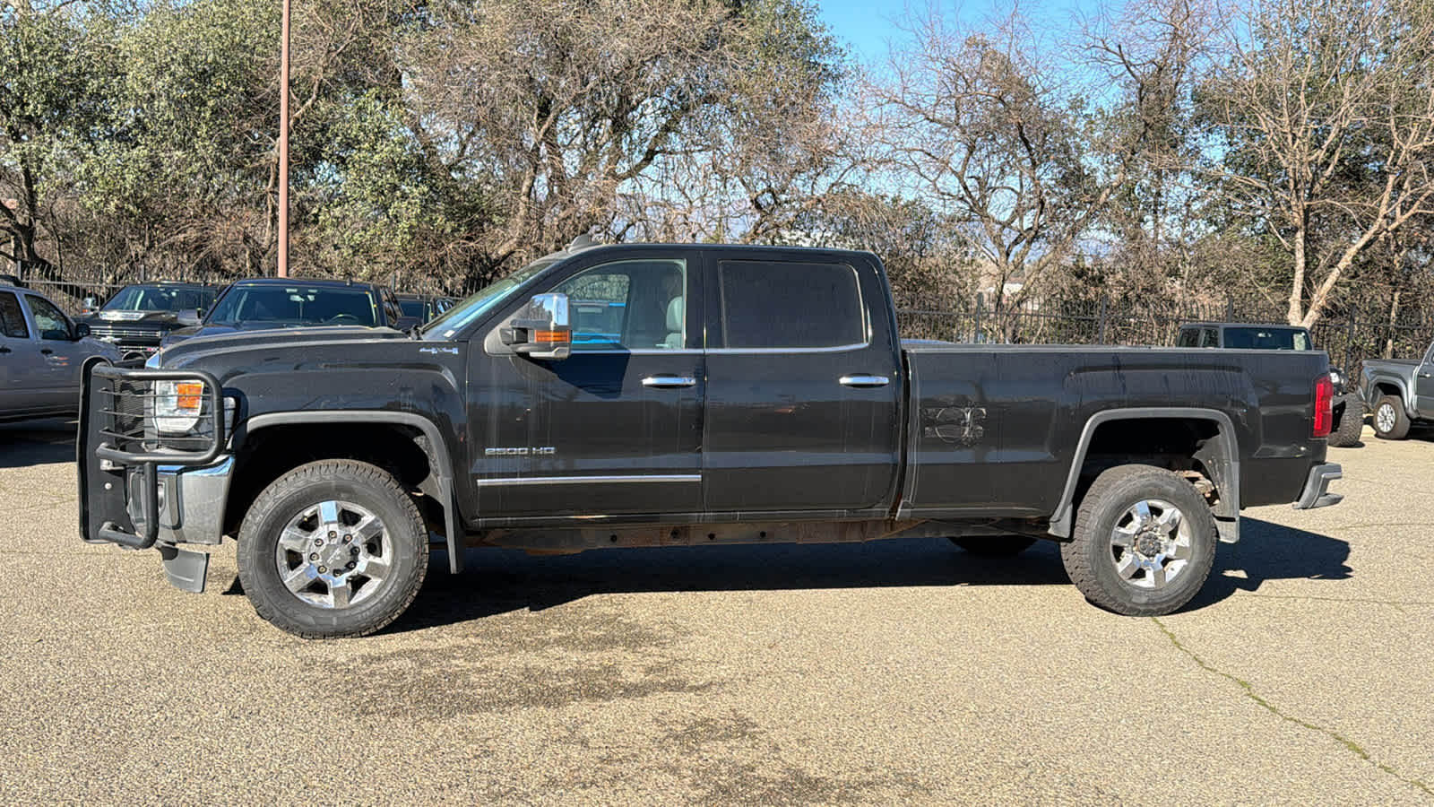 Thumbnail: 2018 GMC Sierra 2500 - 8