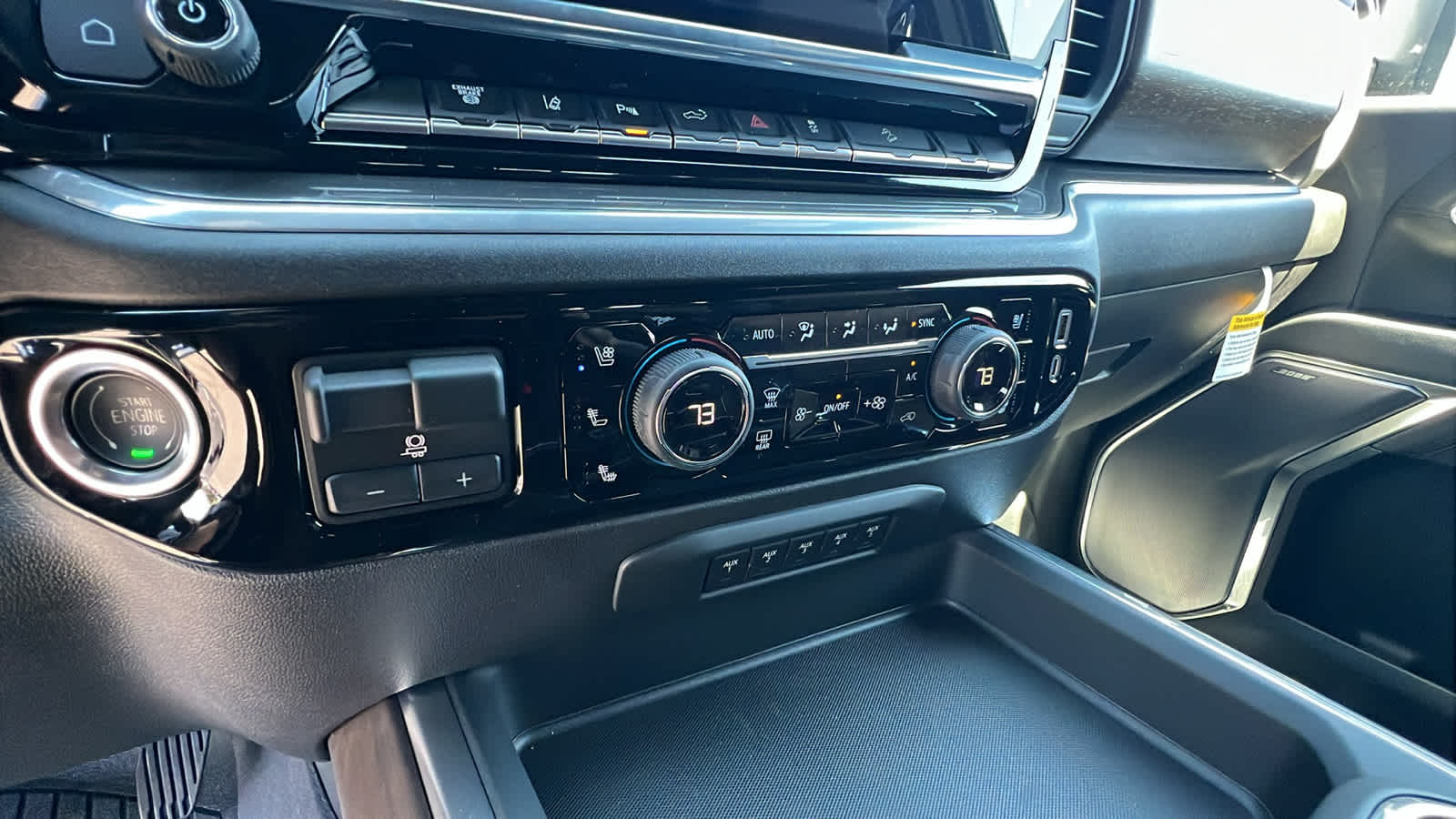 Thumbnail: 2025 Chevrolet Silverado 2500 - 14