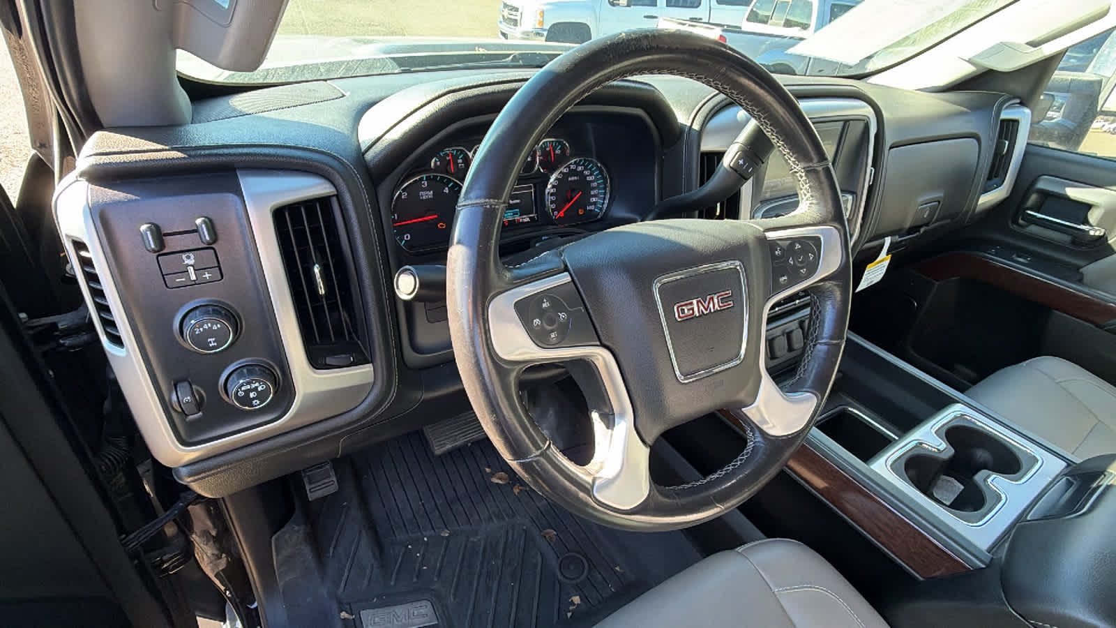 Thumbnail: 2018 GMC Sierra 2500 - 10