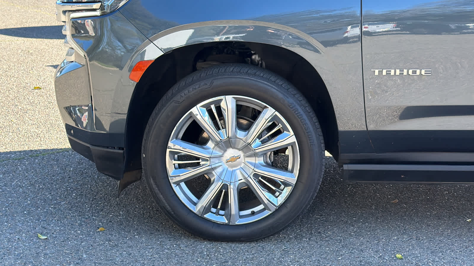 Thumbnail: 2021 Chevrolet Tahoe - 9