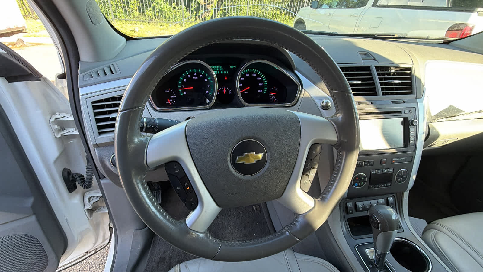 Thumbnail: 2012 Chevrolet Traverse - 15