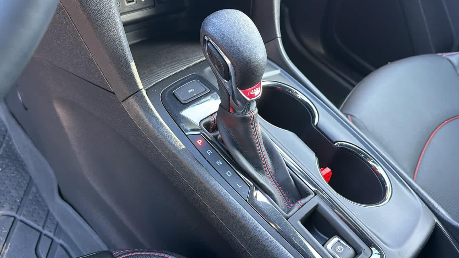 Thumbnail: 2024 Chevrolet Equinox - 12