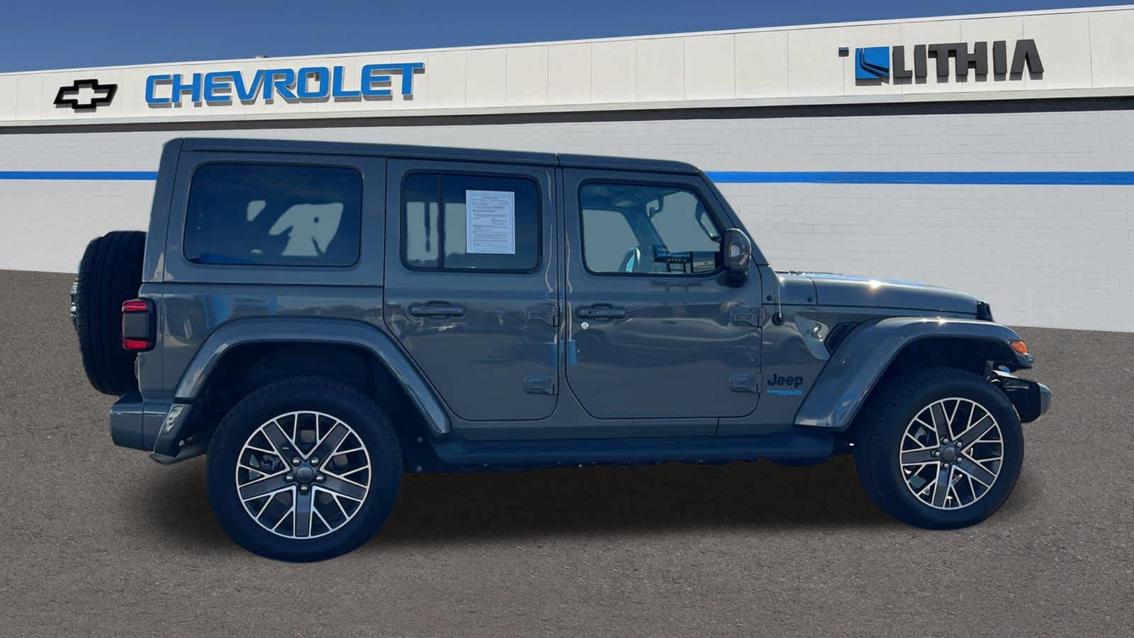 2022 Jeep Wrangler Unlimited High Altitude 4XE - Photo 4
