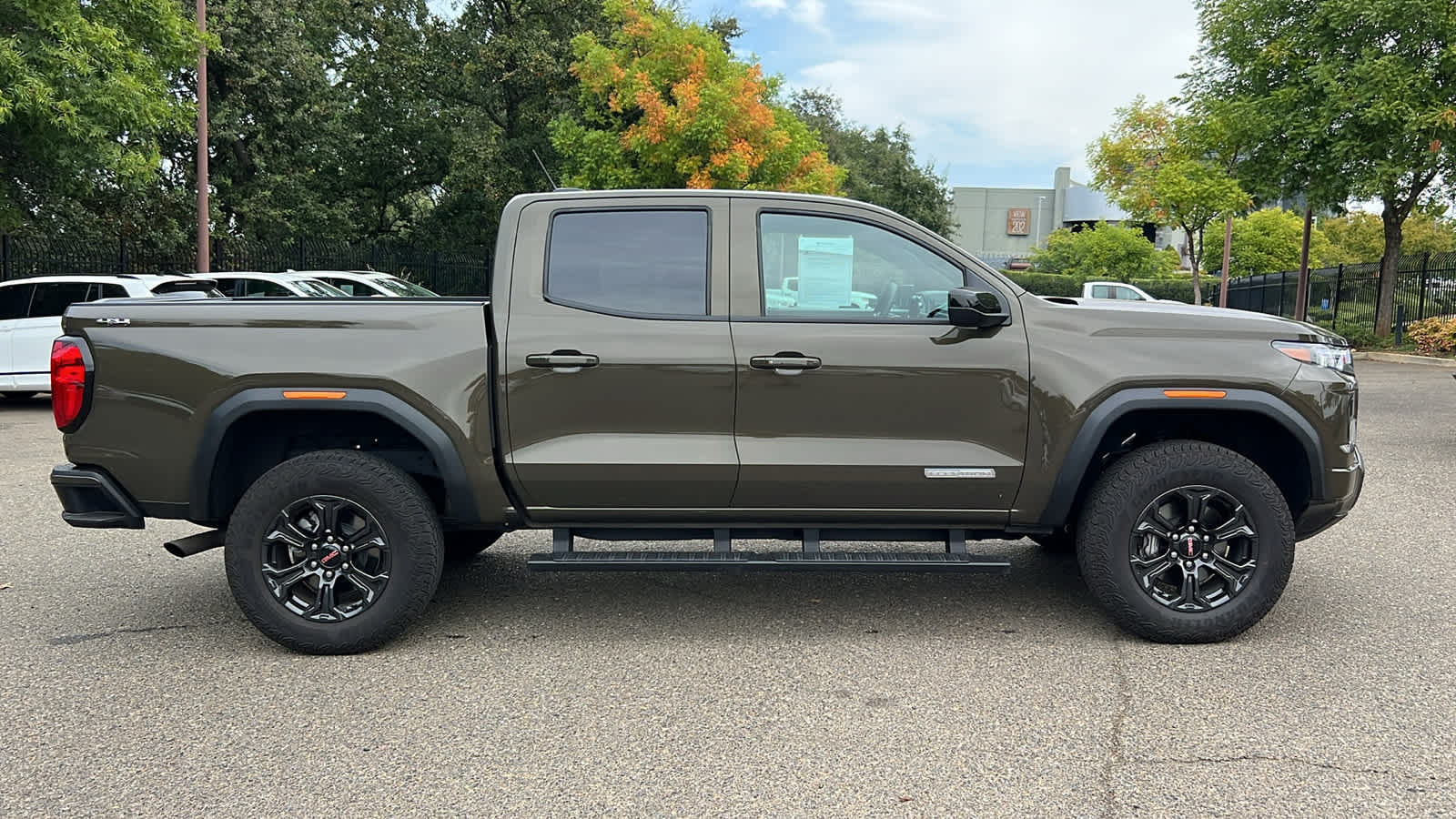 Thumbnail: 2024 GMC Canyon - 4