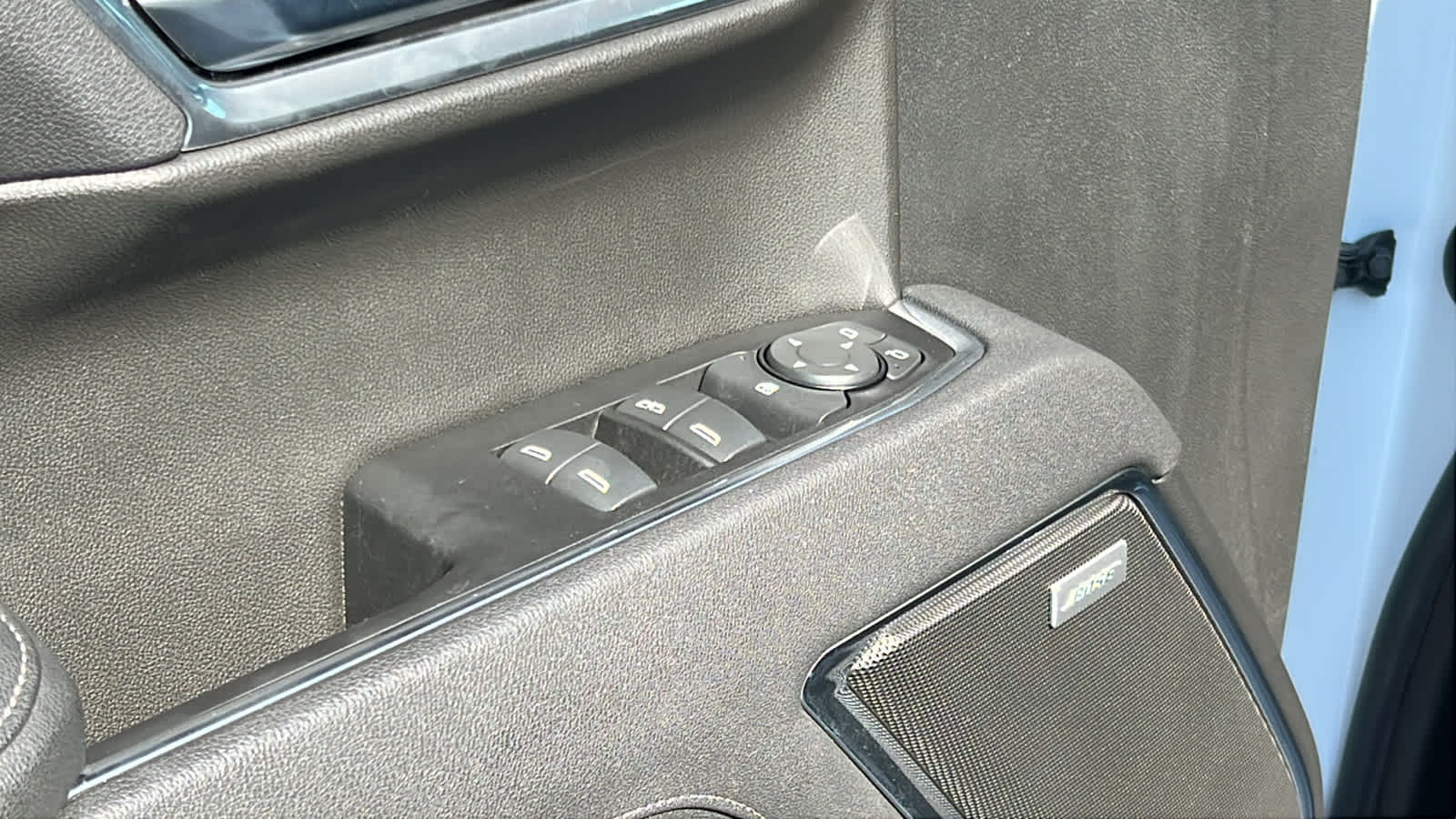 Thumbnail: 2025 Chevrolet Silverado 1500 - 22