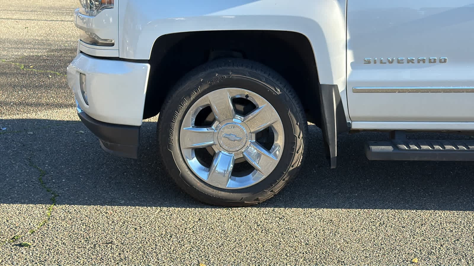 Thumbnail: 2018 Chevrolet Silverado 1500 - 9