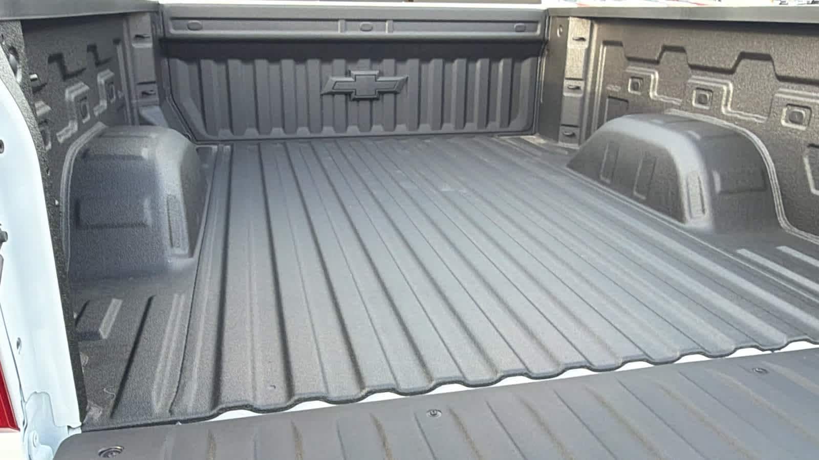 Thumbnail: 2026 Chevrolet Silverado 1500 - 27