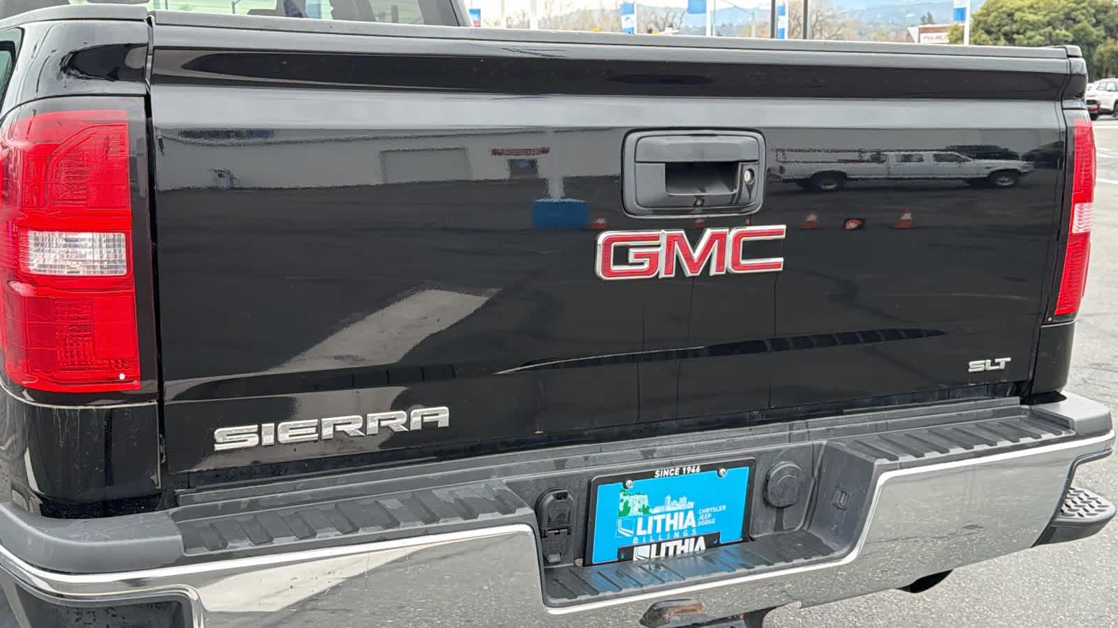 Thumbnail: 2018 GMC Sierra 2500 - 27