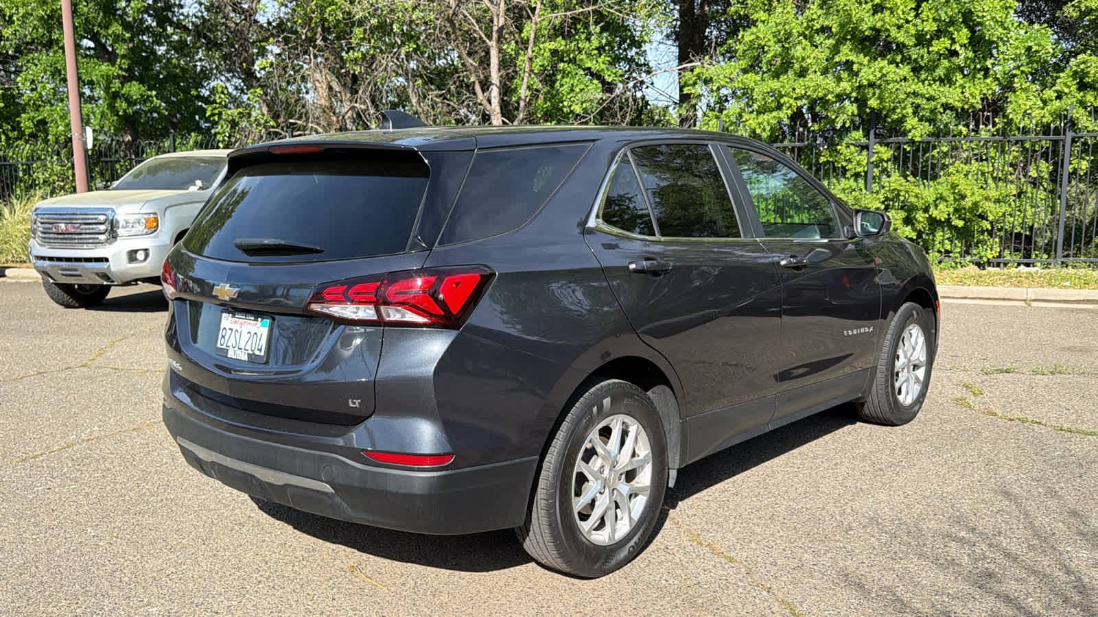 Thumbnail: 2022 Chevrolet Equinox - 5