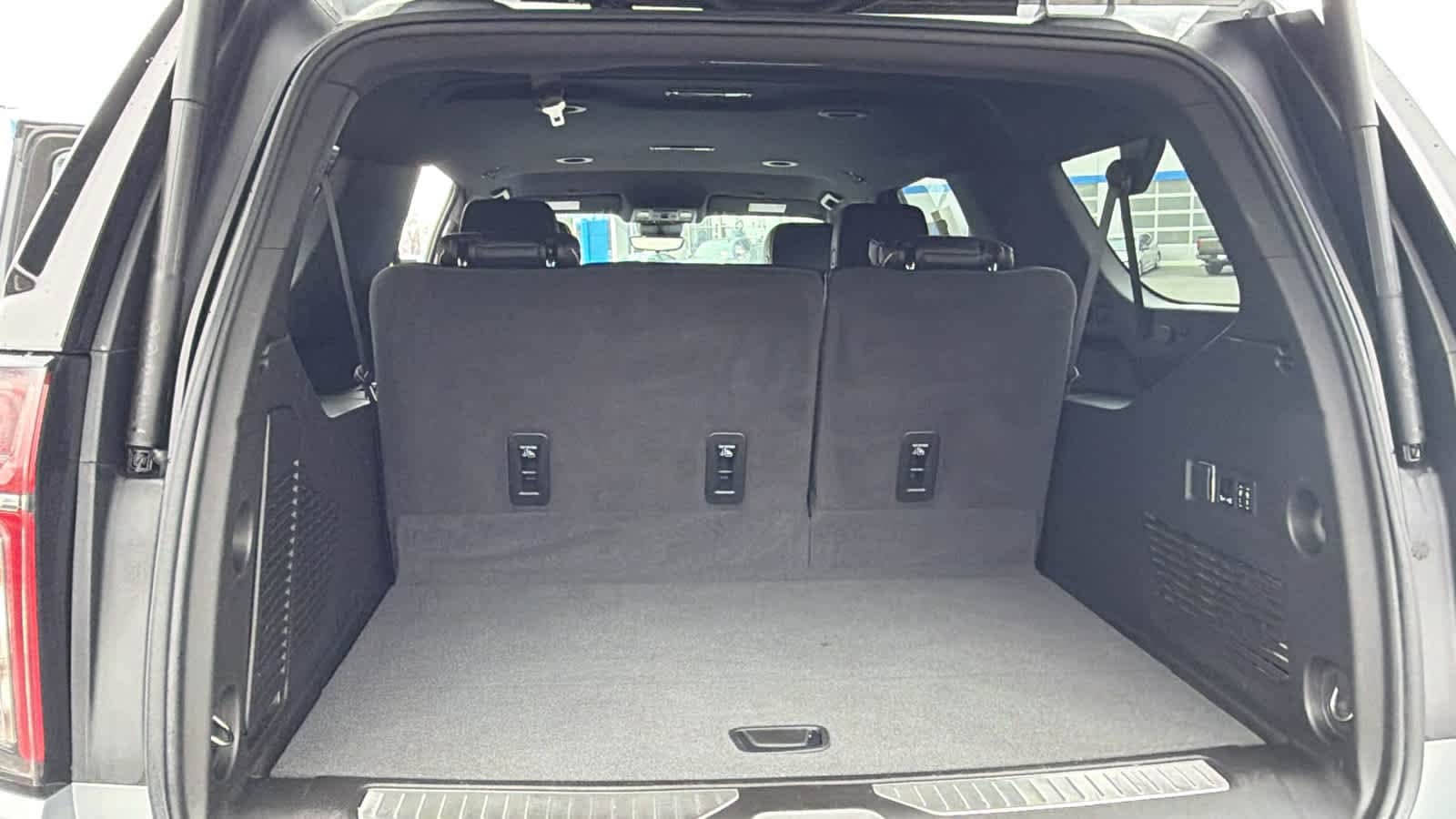 Thumbnail: 2024 Chevrolet Suburban - 27