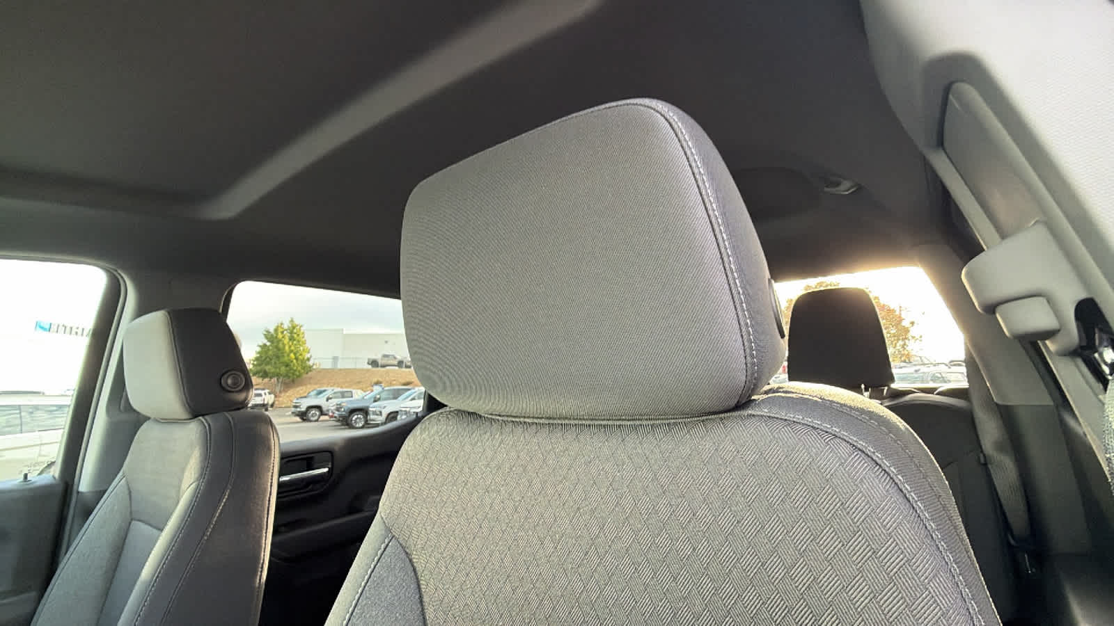 Thumbnail: 2026 Chevrolet Silverado 1500 - 11