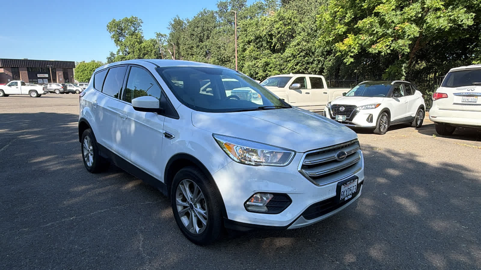 Thumbnail: 2019 Ford Escape - 3