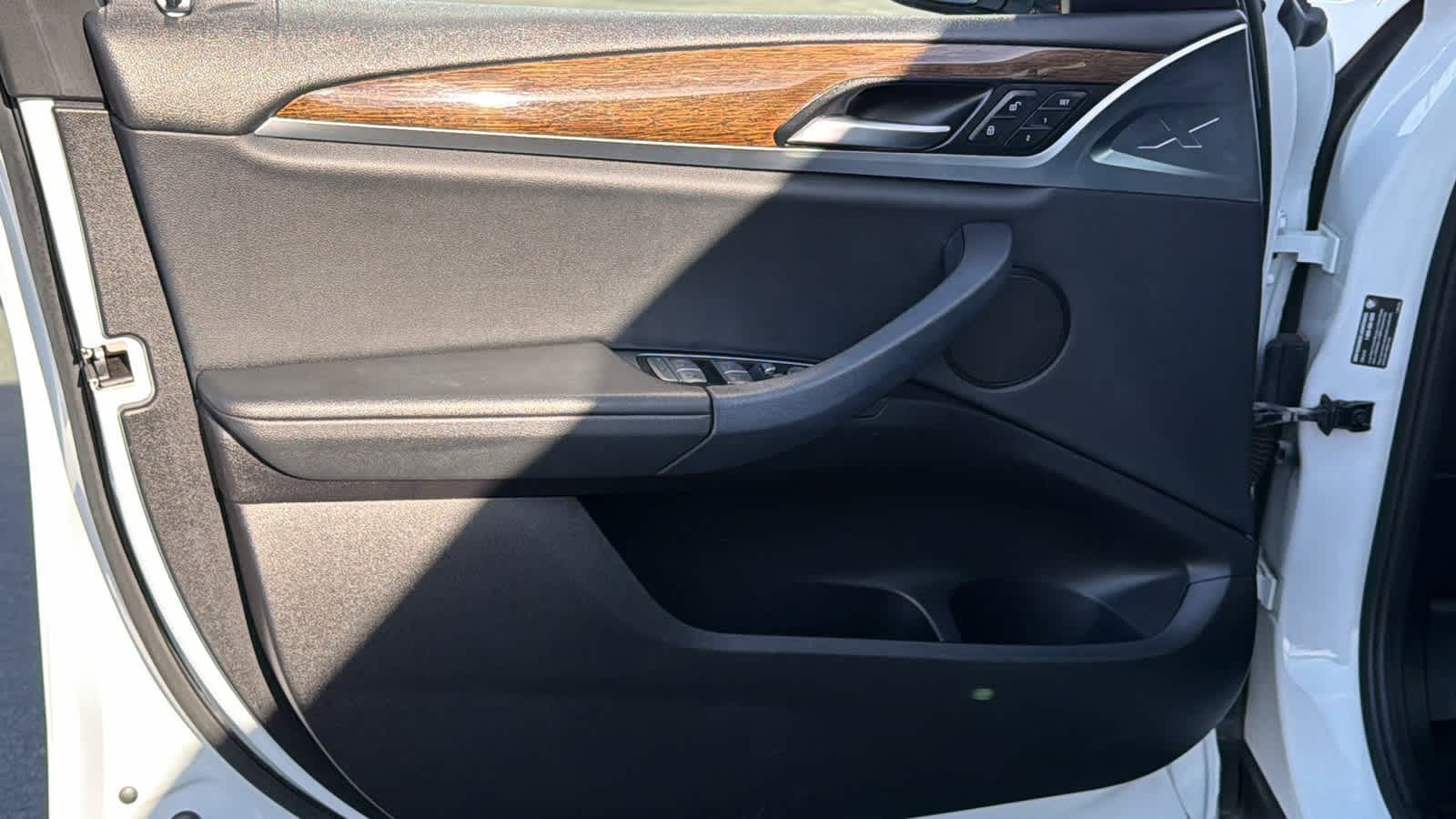 Thumbnail: 2020 BMW X3 - 23