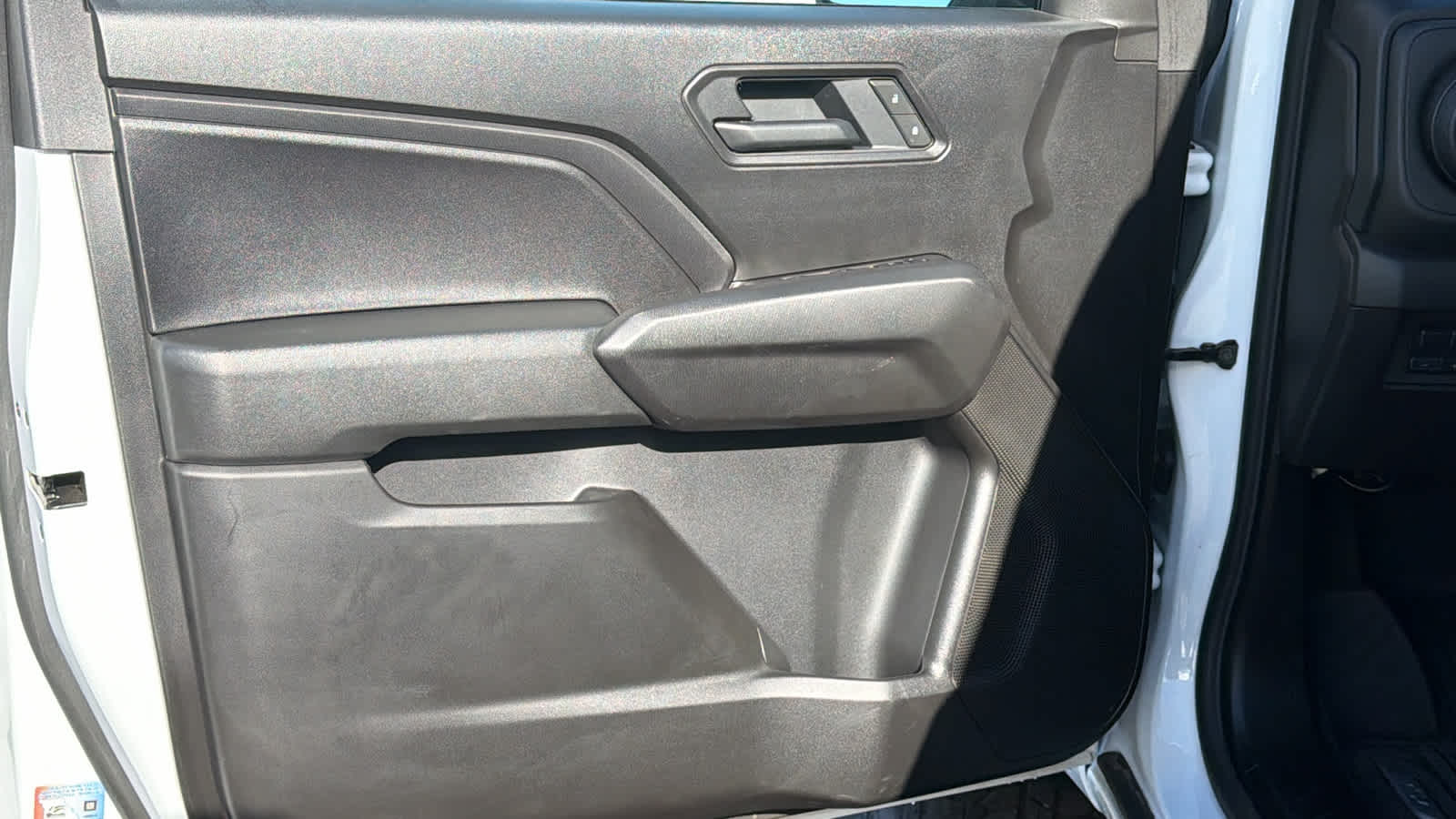 Thumbnail: 2025 Chevrolet Colorado - 23