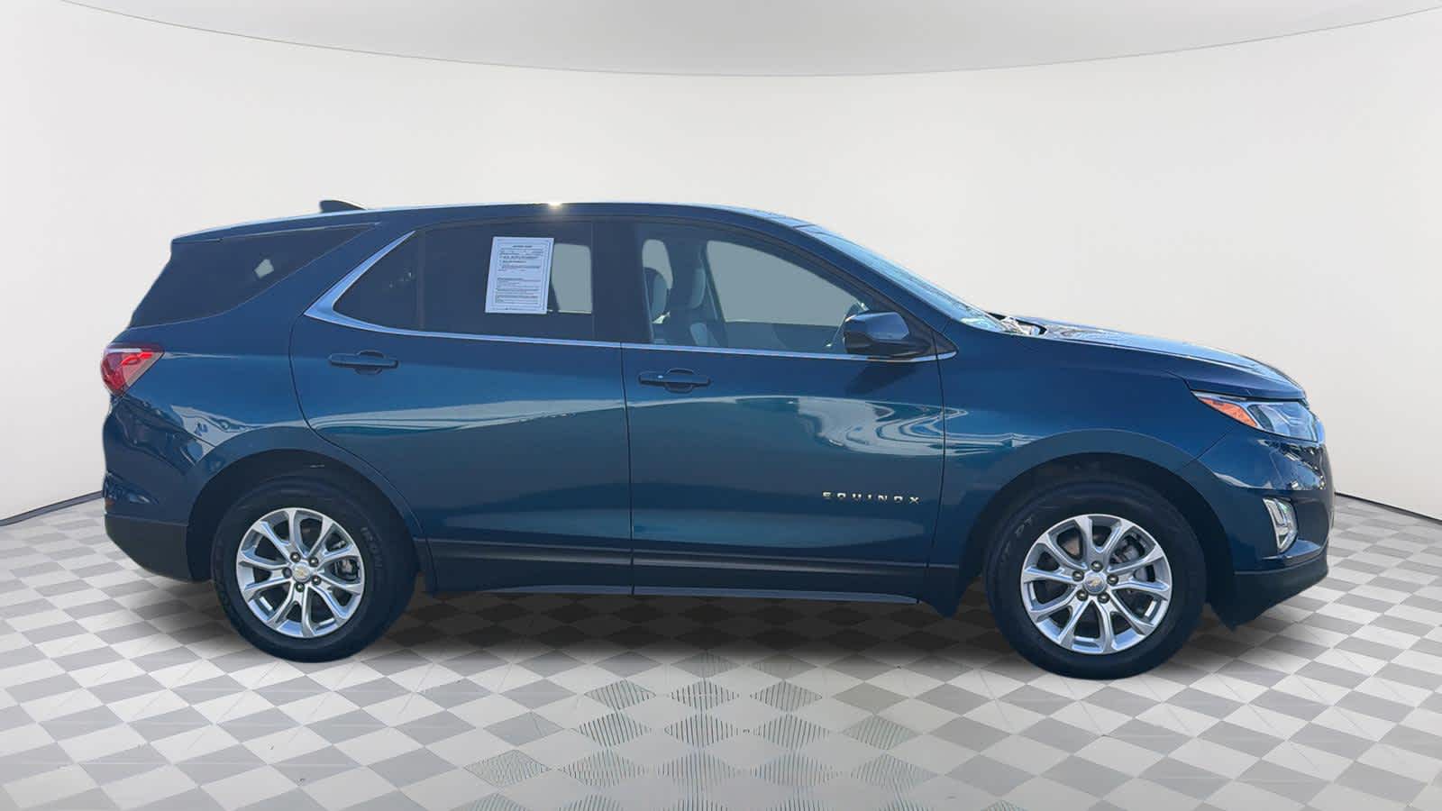 Thumbnail: 2020 Chevrolet Equinox - 4