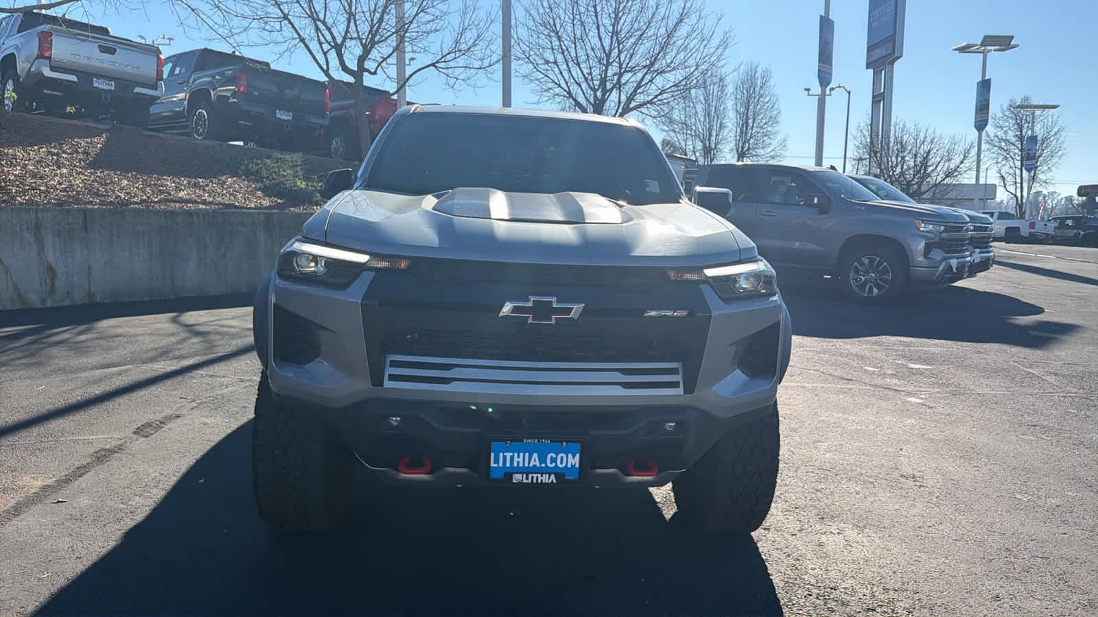 Thumbnail: 2024 Chevrolet Colorado - 2