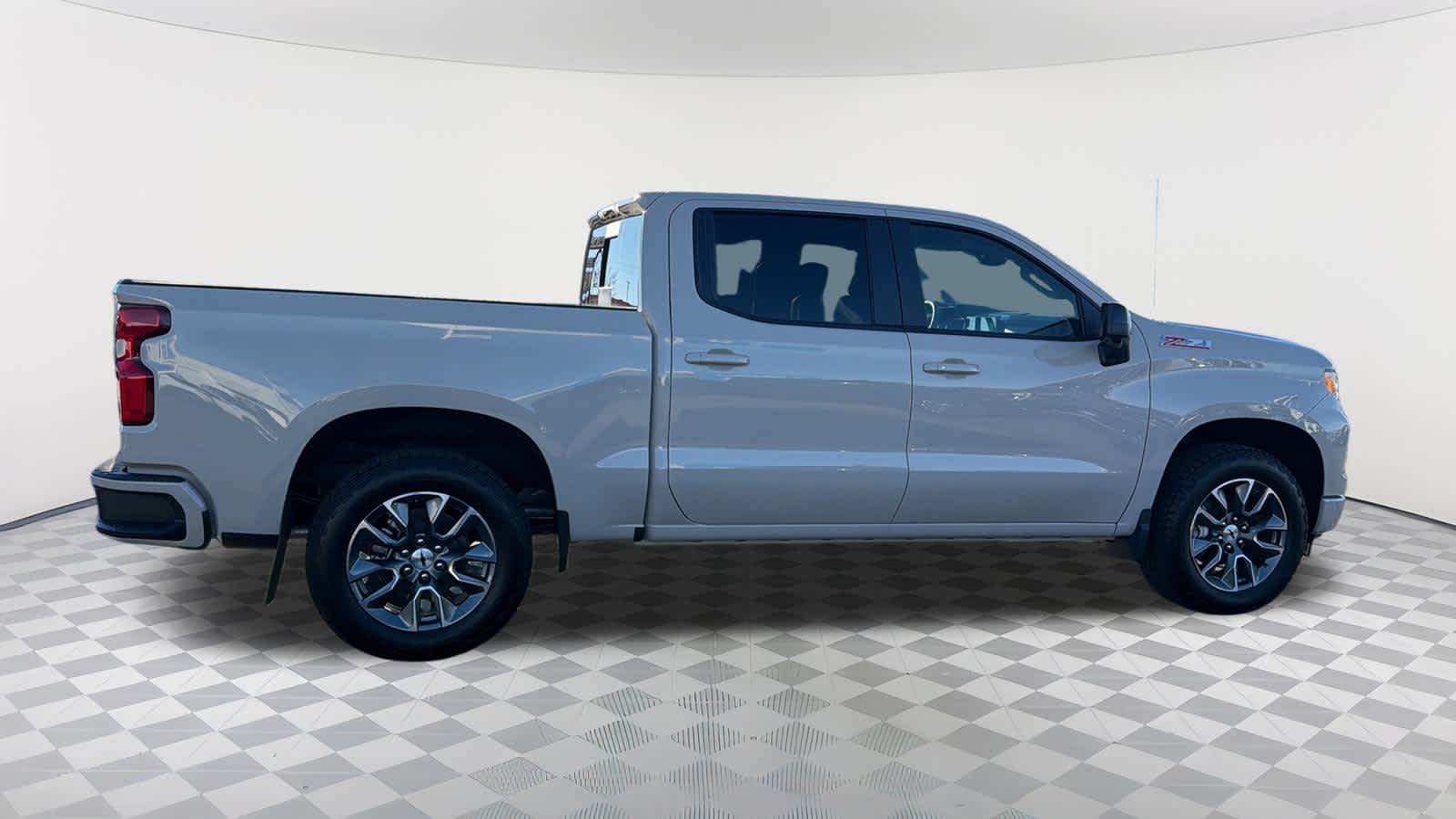 Thumbnail: 2026 Chevrolet Silverado 1500 - 4