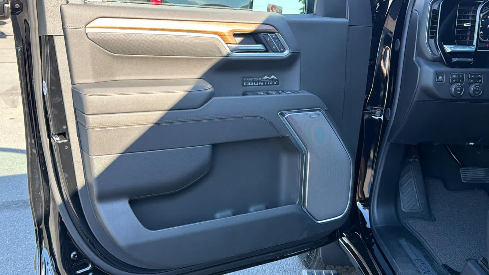 2026 Chevrolet Silverado 1500 High Country - Photo 23