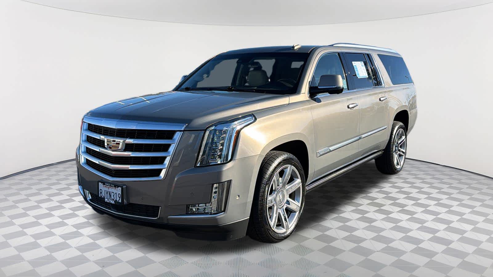 2019 Cadillac Escalade ESV Premium Luxury's photo