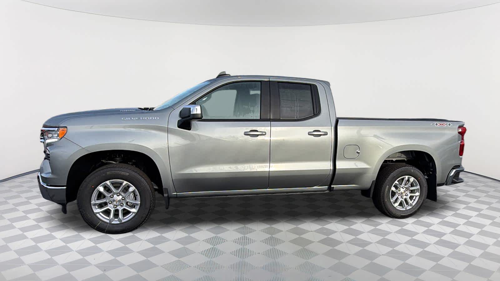 Thumbnail: 2026 Chevrolet Silverado 1500 - 8