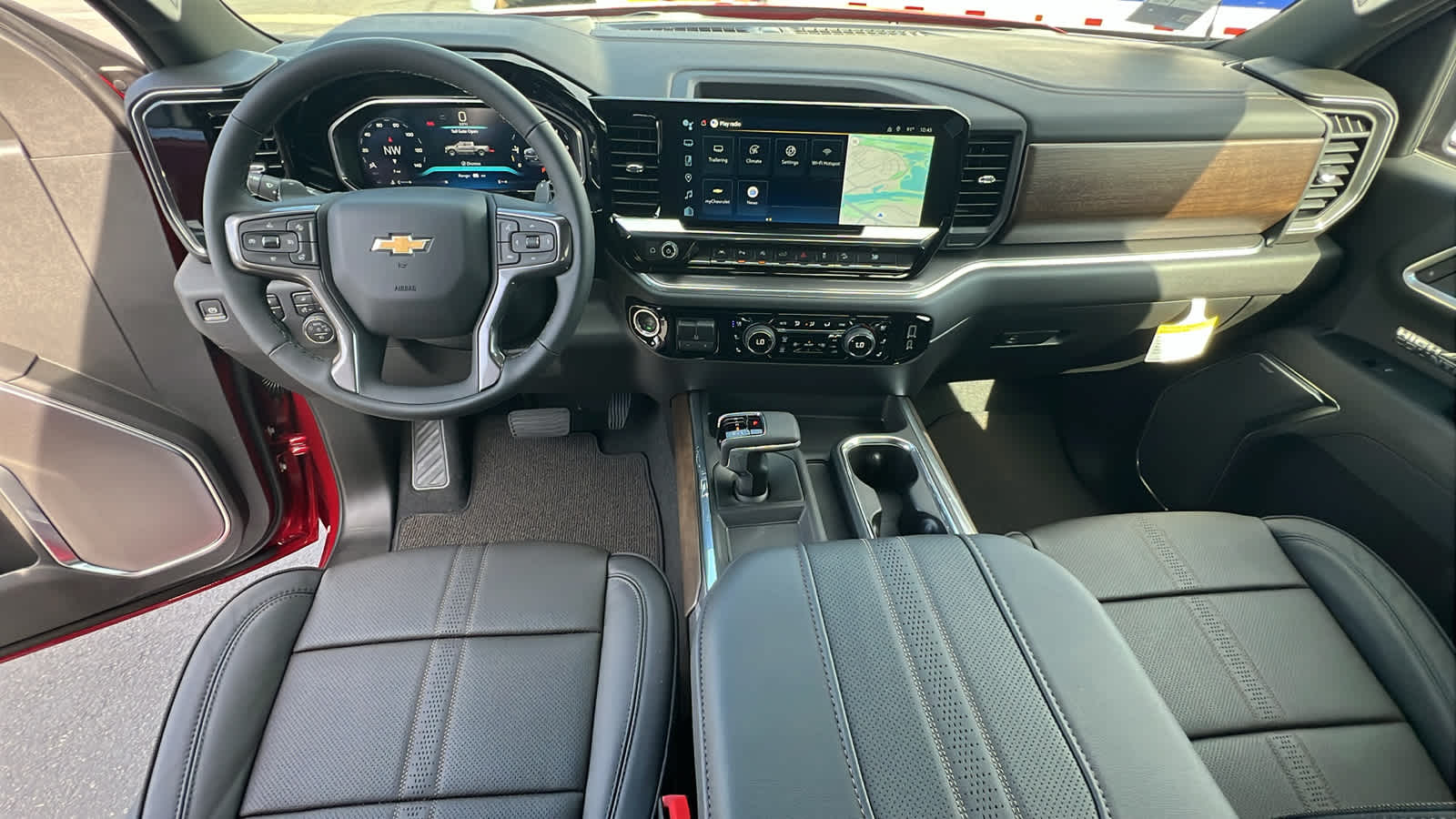 Thumbnail: 2026 Chevrolet Silverado 1500 - 26