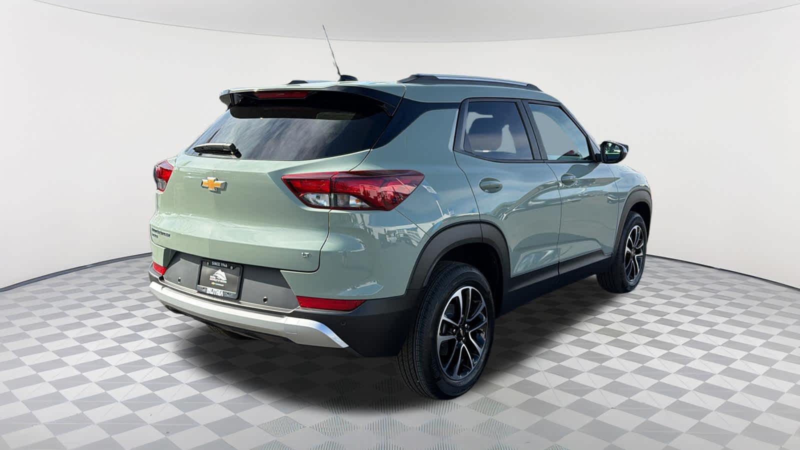 Thumbnail: 2026 Chevrolet TrailBlazer - 5