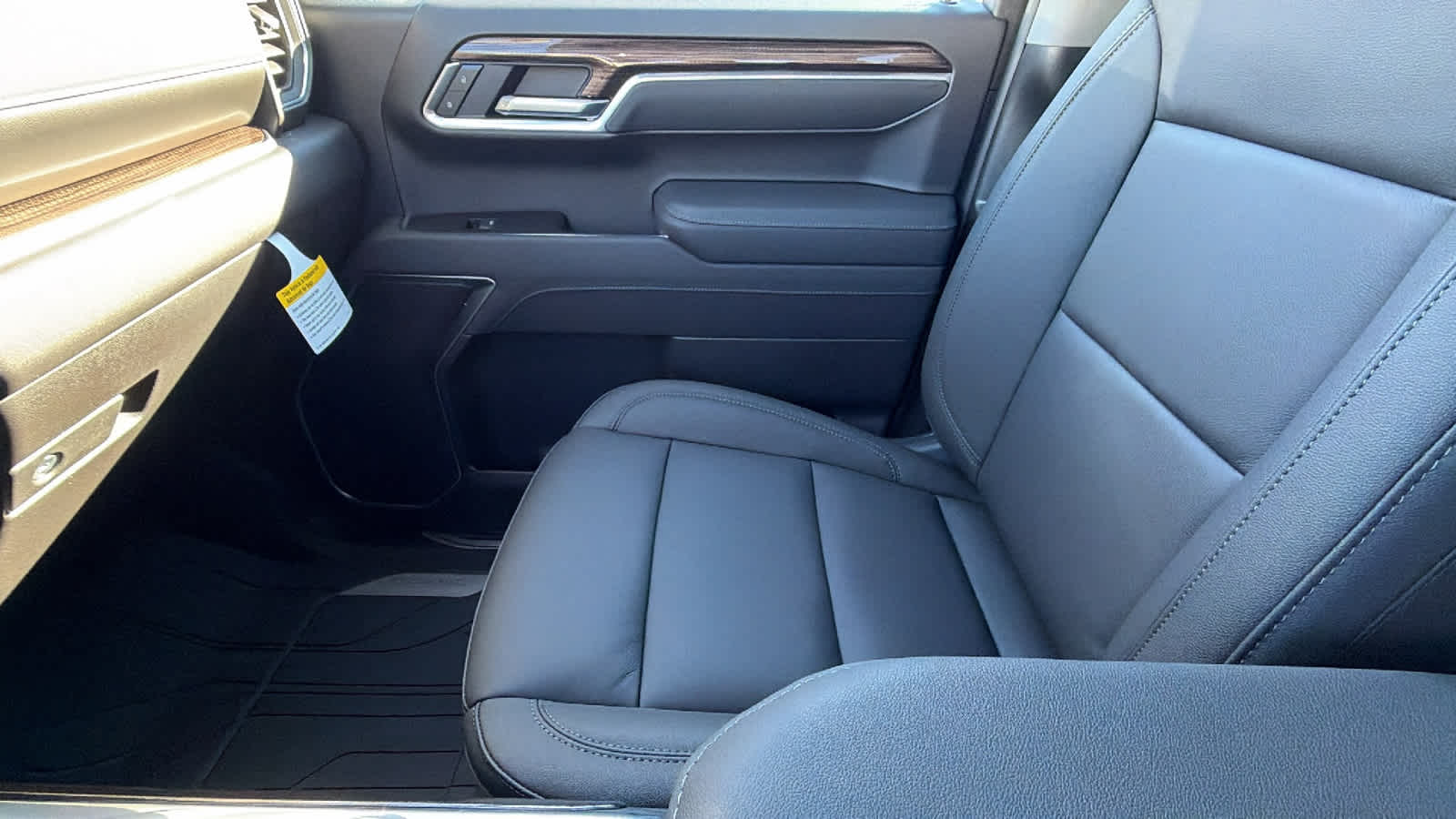 Thumbnail: 2026 Chevrolet Silverado 1500 - 12