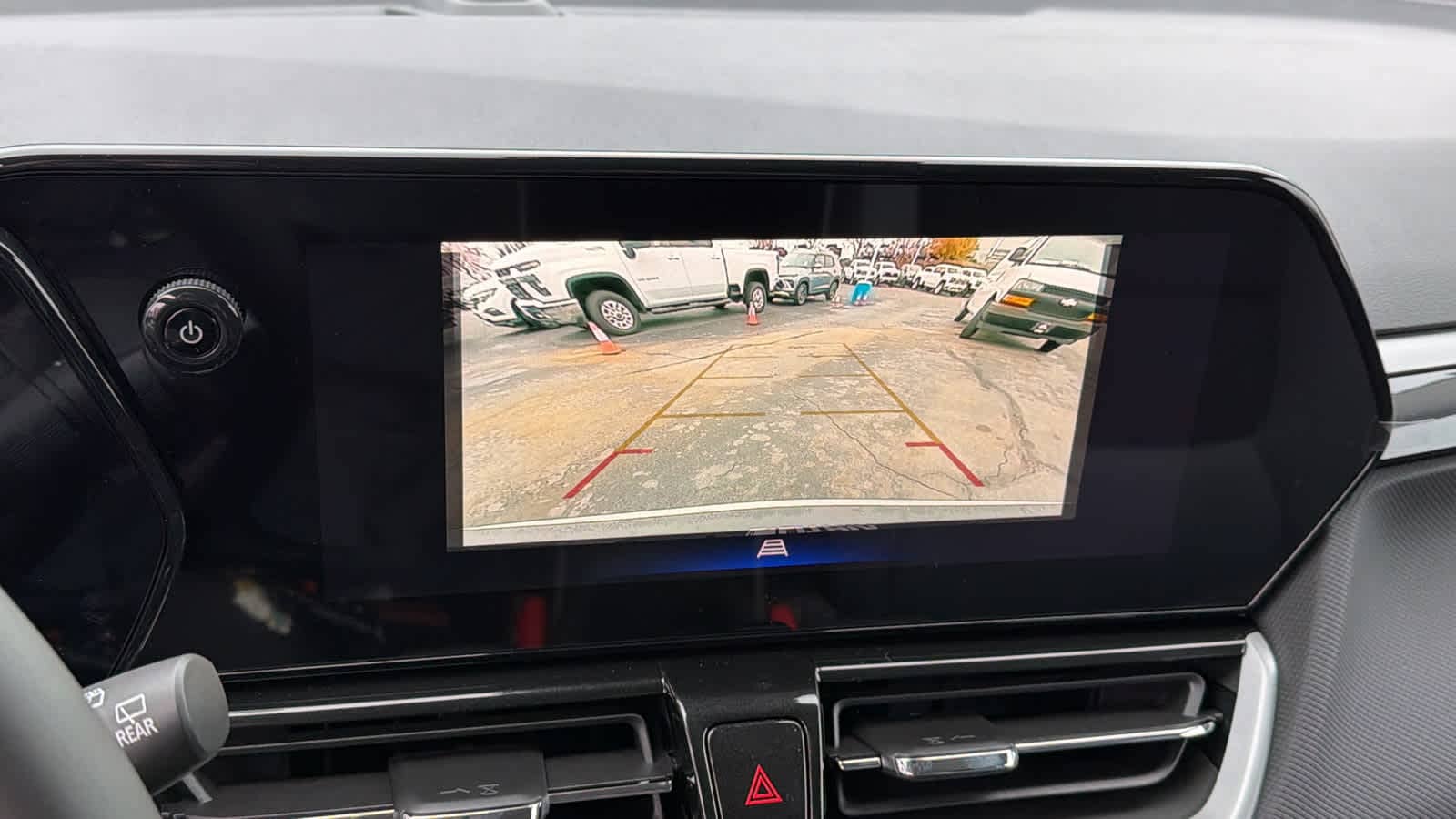 Thumbnail: 2026 Chevrolet TrailBlazer - 16