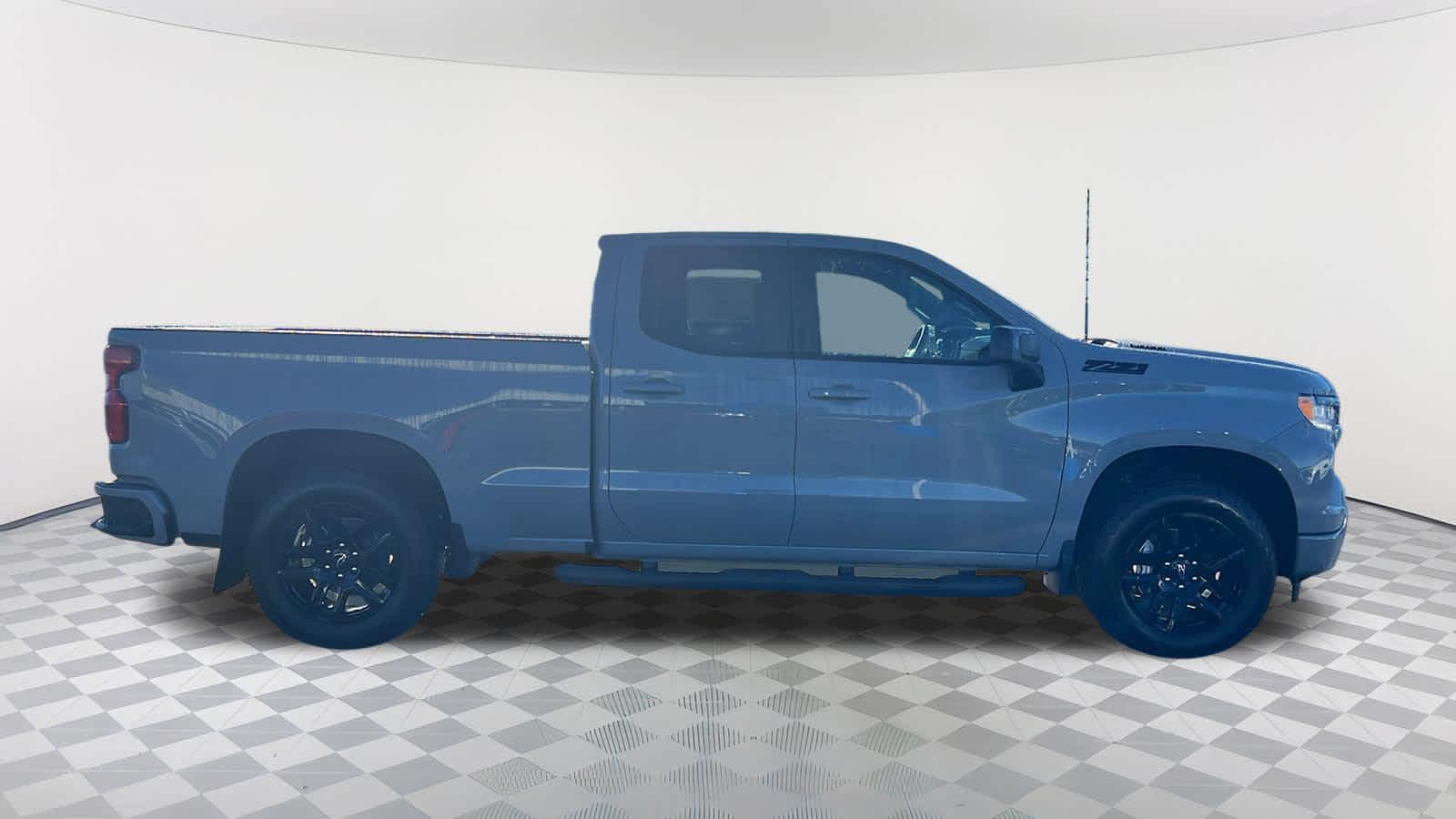 Thumbnail: 2025 Chevrolet Silverado 1500 - 4