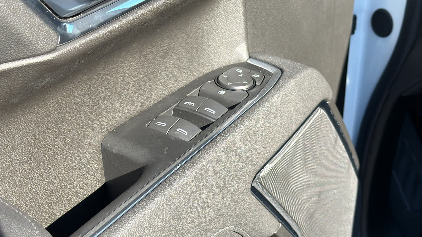 2026 Chevrolet Silverado 1500 LT - Photo 19