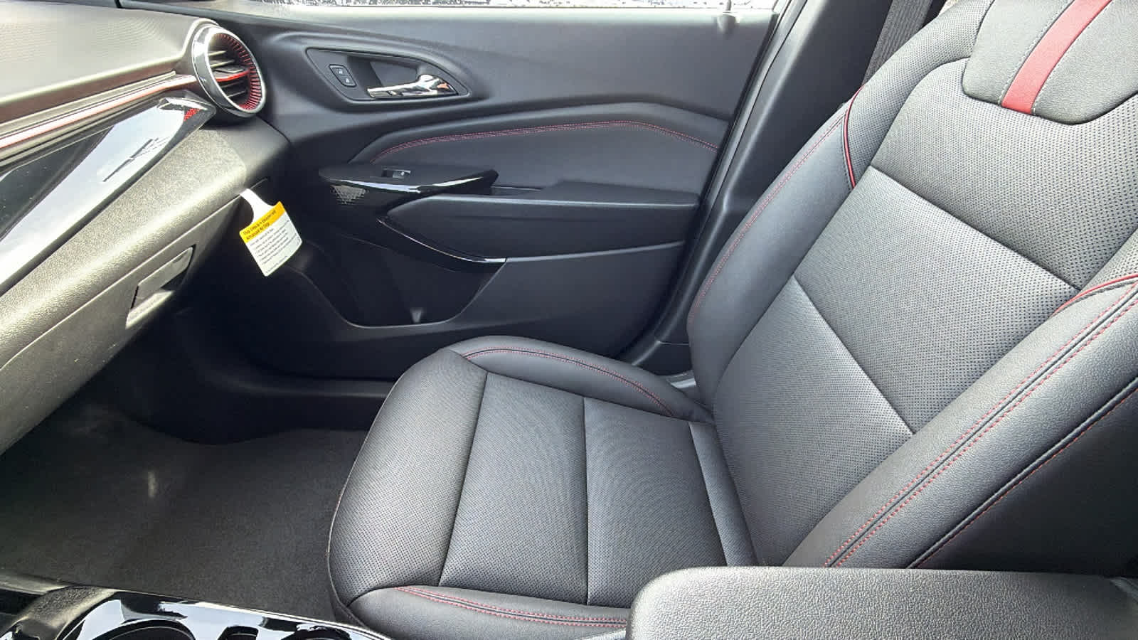 Thumbnail: 2026 Chevrolet Trax - 11