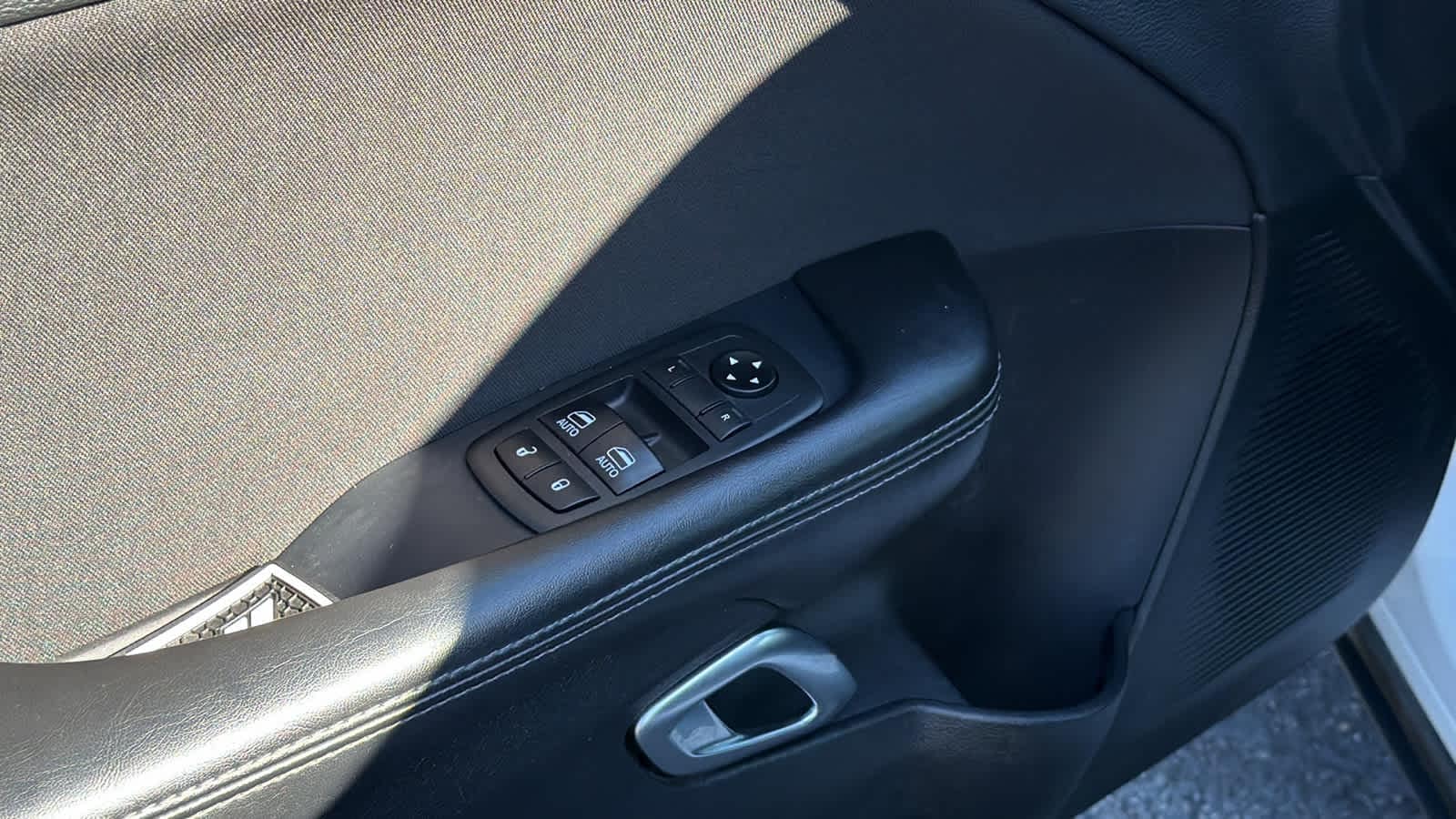 Thumbnail: 2019 Dodge Challenger - 22