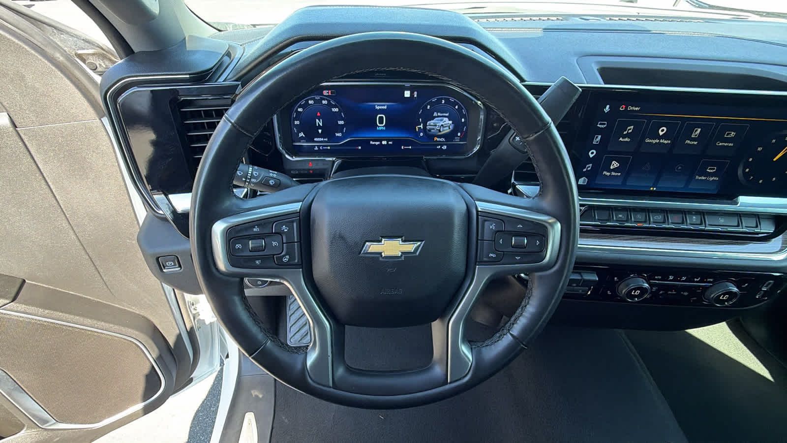 2025 Chevrolet Silverado 1500 LT - Photo 17