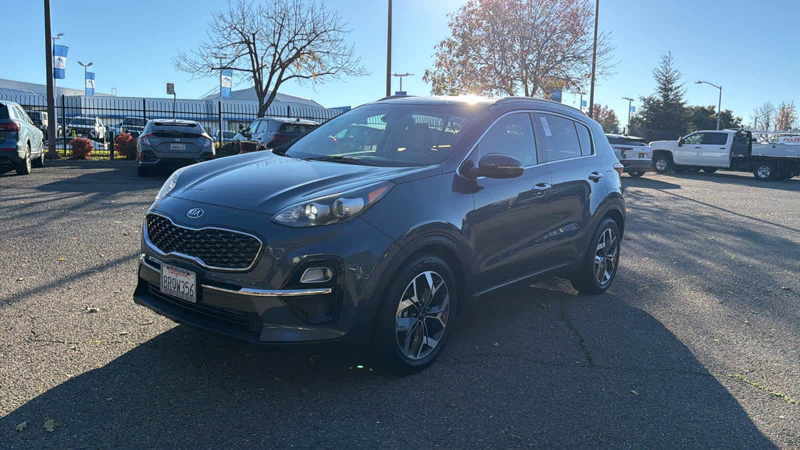 2020 Kia Sportage EX's photo