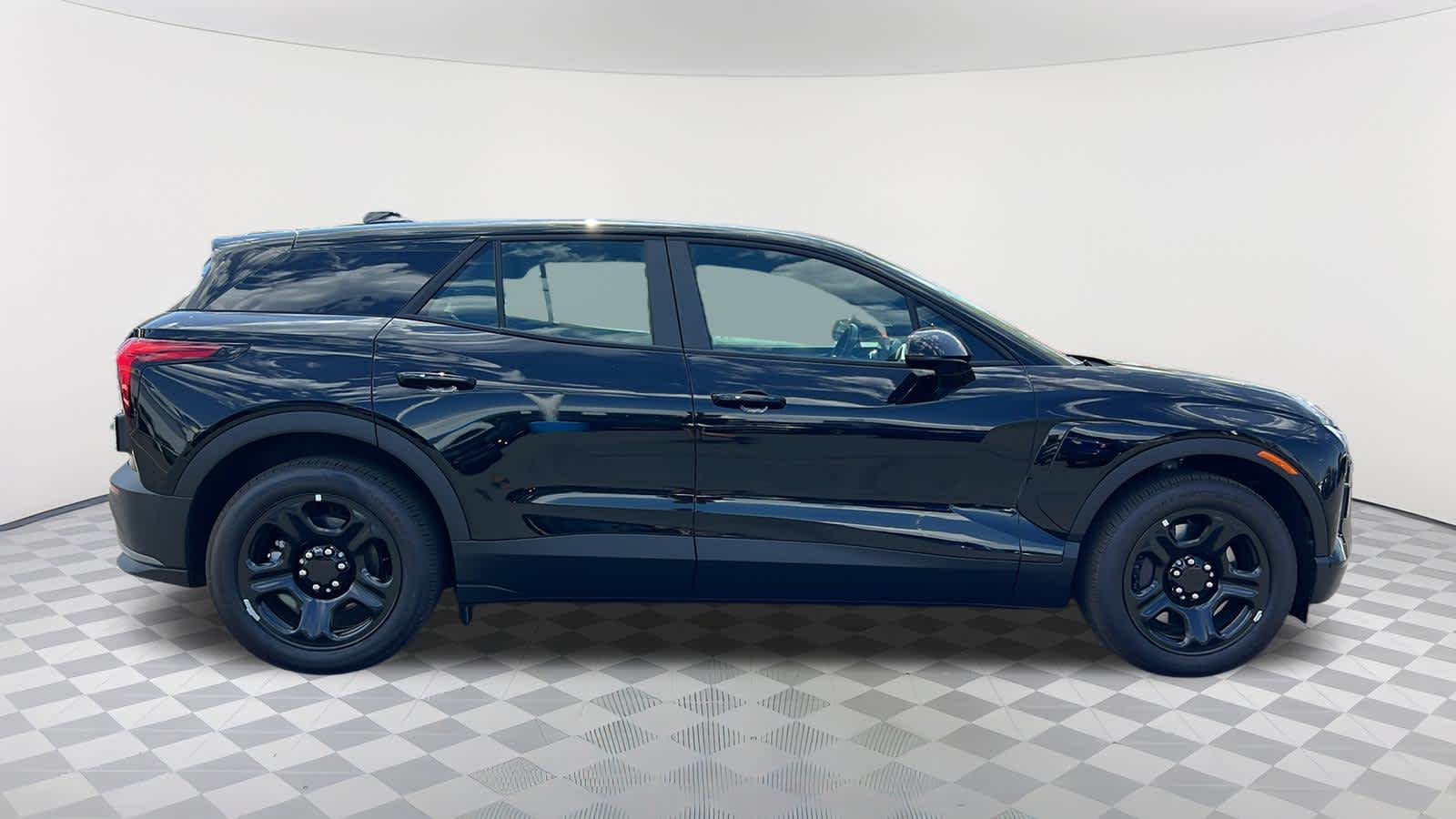 2024 Chevrolet Blazer EV photo 4