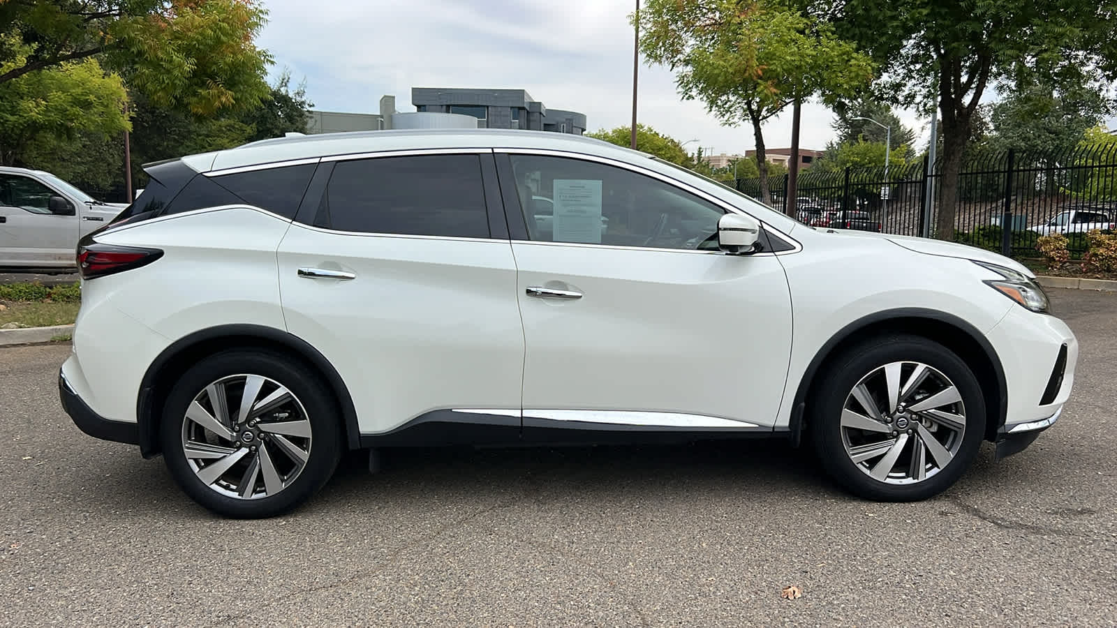 2020 Nissan Murano SL photo 3