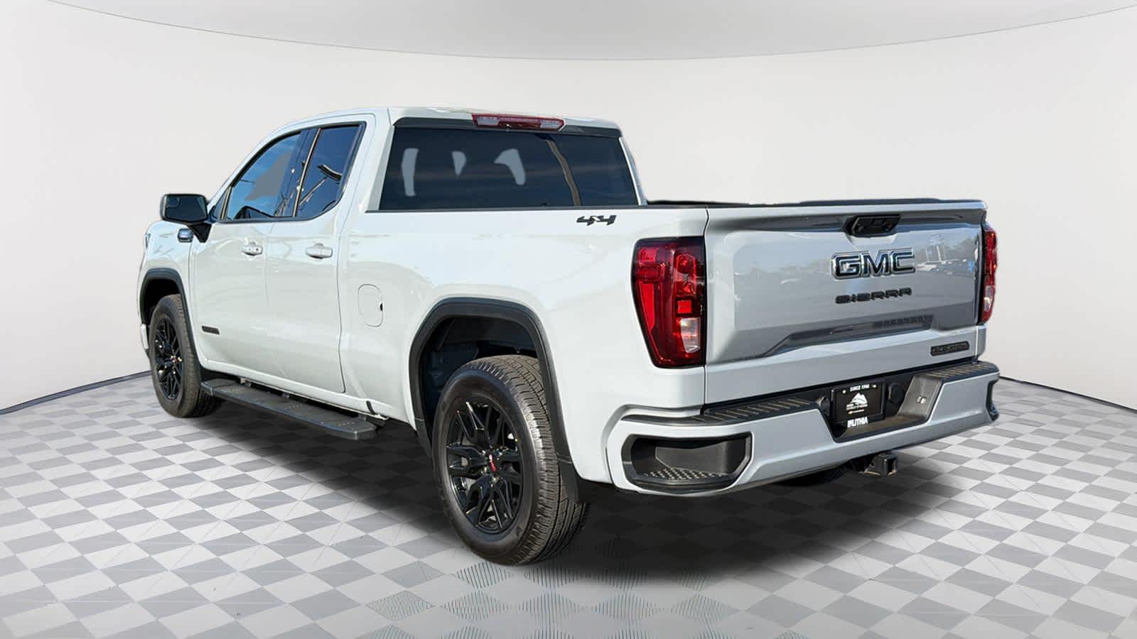 Thumbnail: 2024 GMC Sierra 1500 - 7